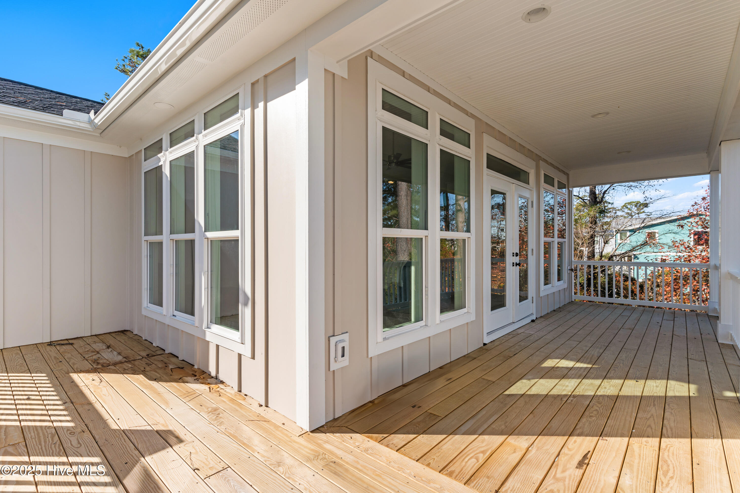 100545556 | Photo 33