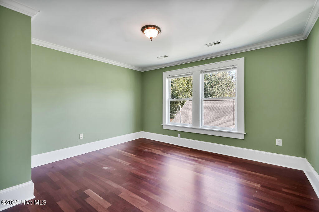 100544482 | Photo 33