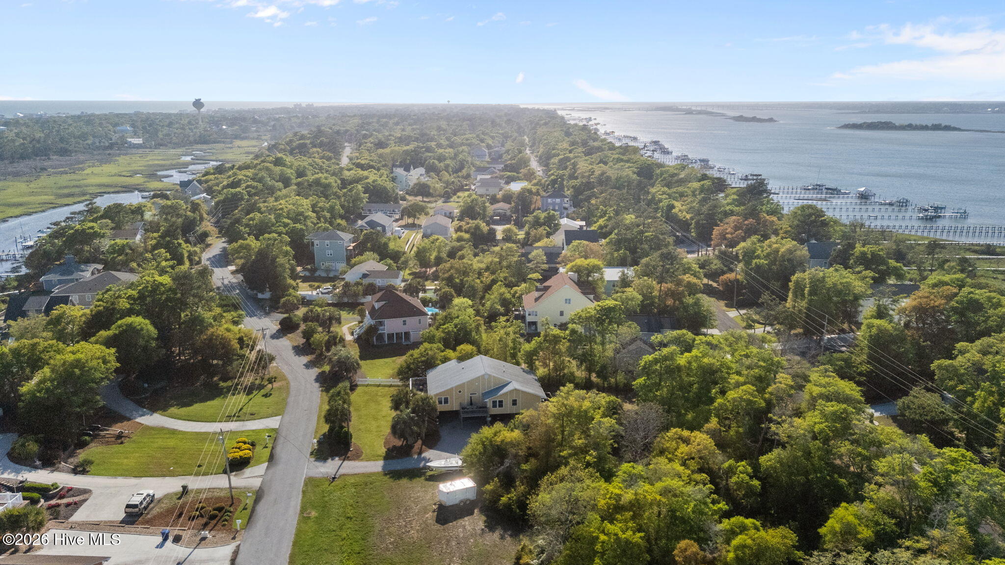 100568584 | Photo 53