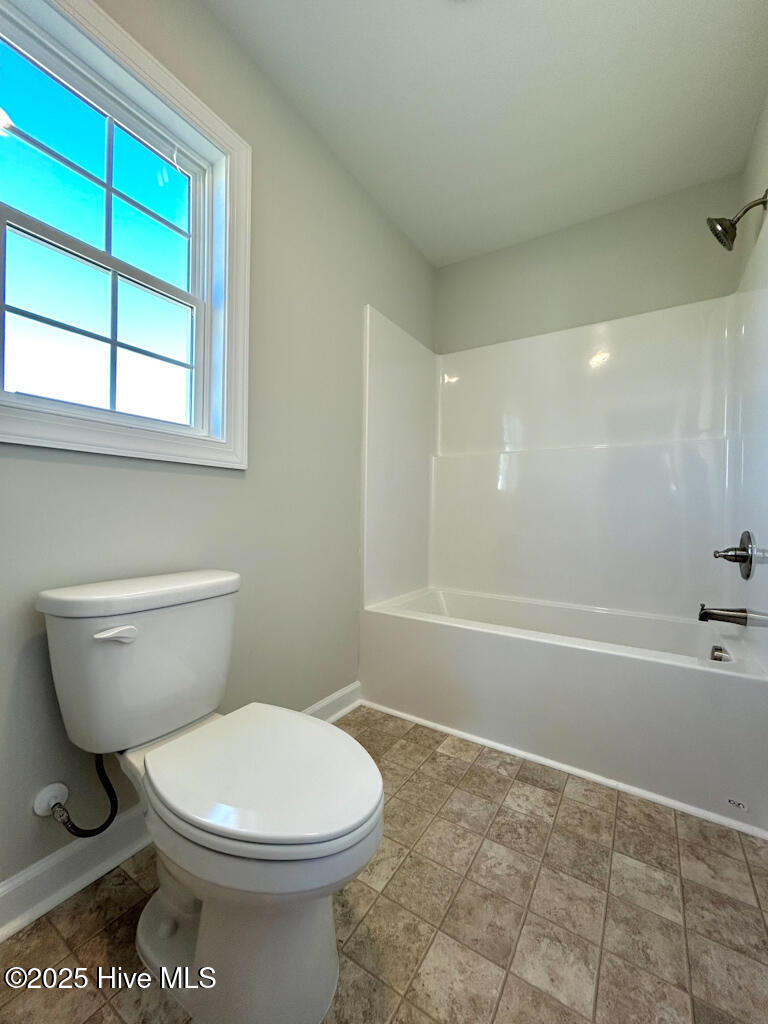 100563394 | Photo 53