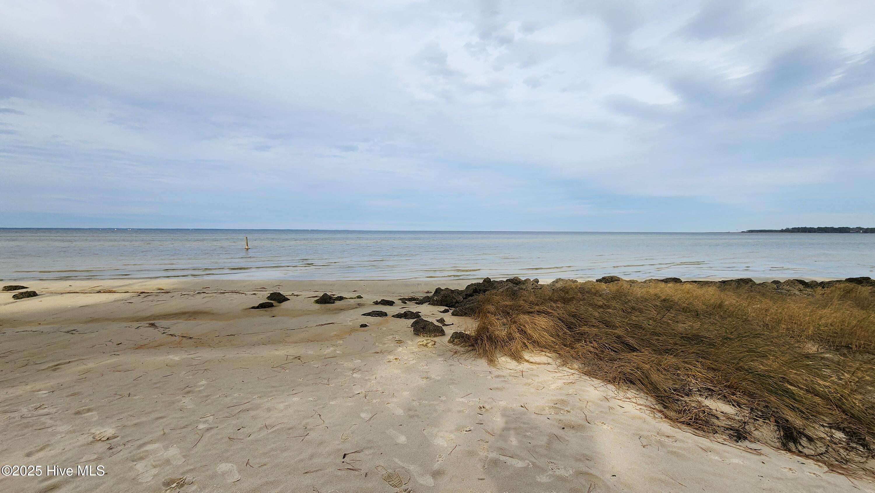 187 Pamlico Parkway, Beaufort, NC, 28516