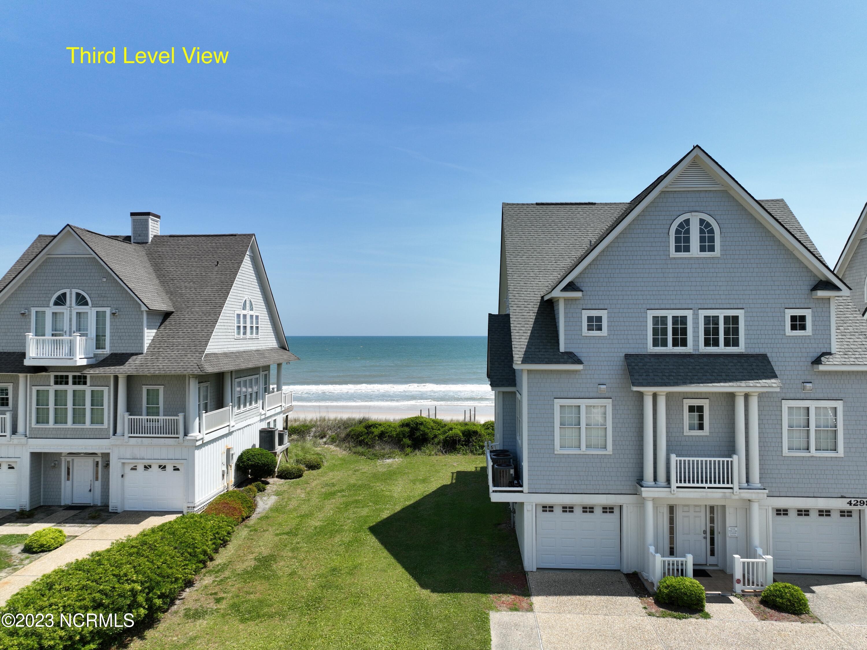 100568416 | Photo 14