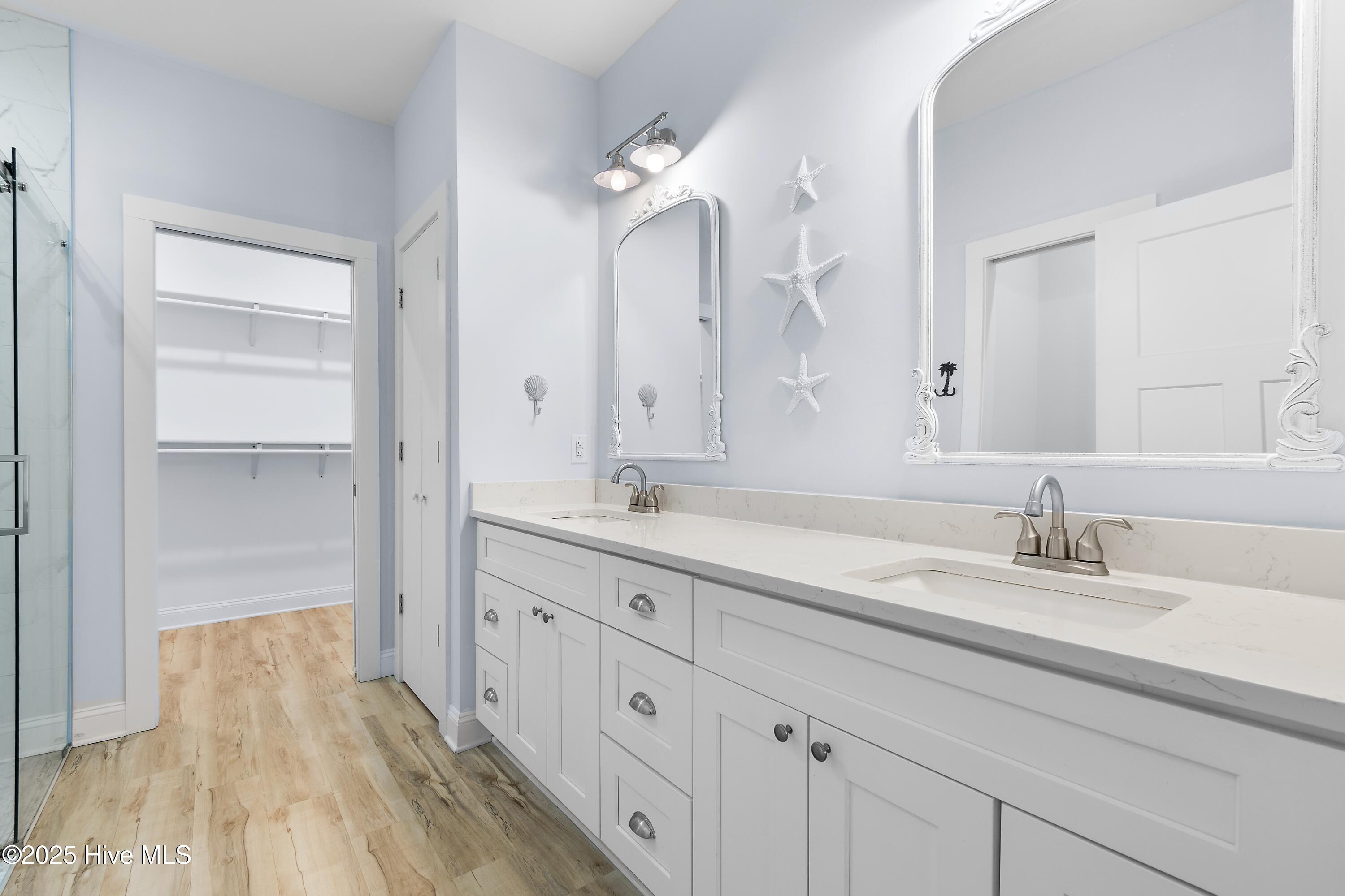 100541024 | Photo 20