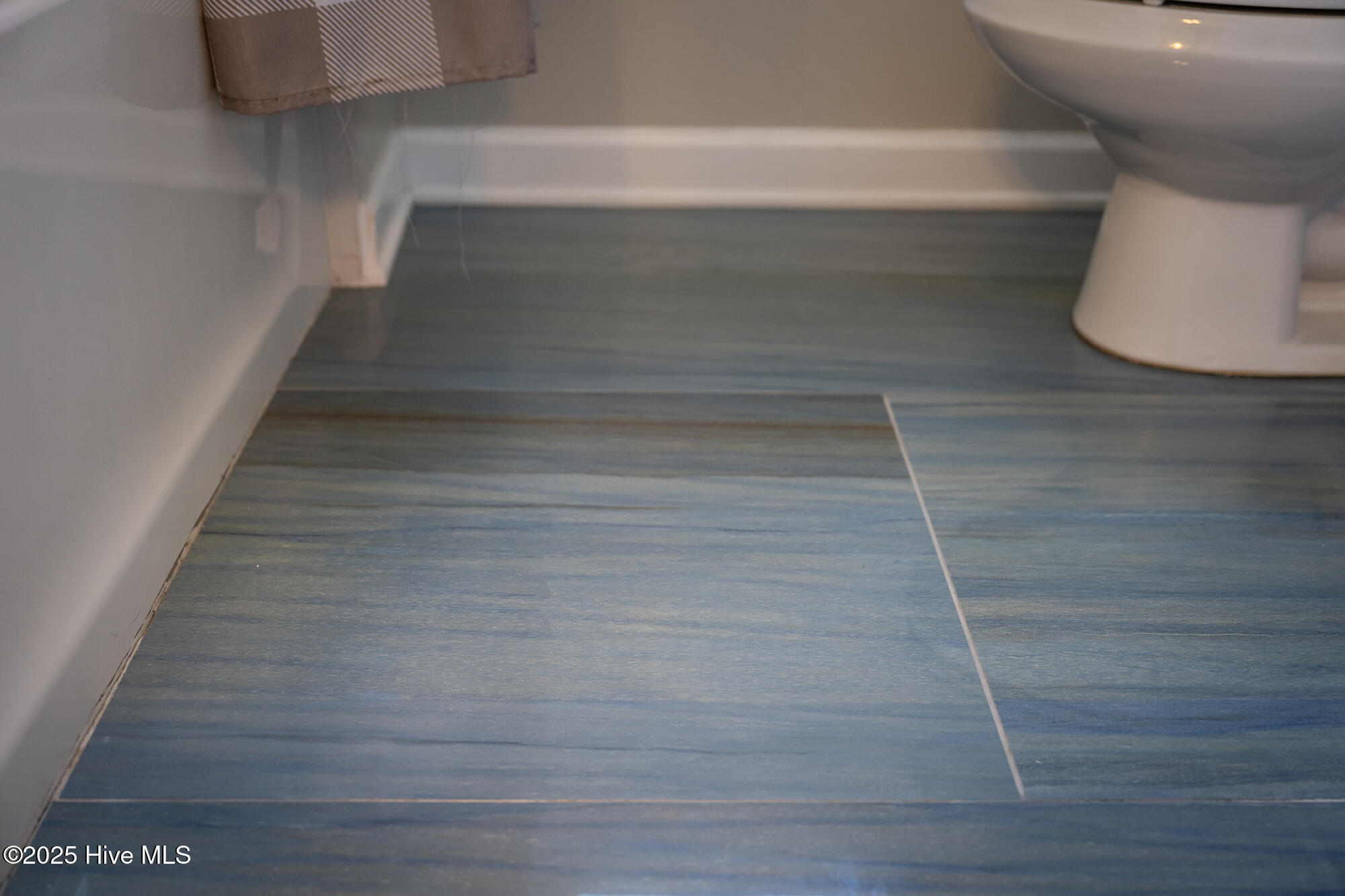 100538972 | Photo 40