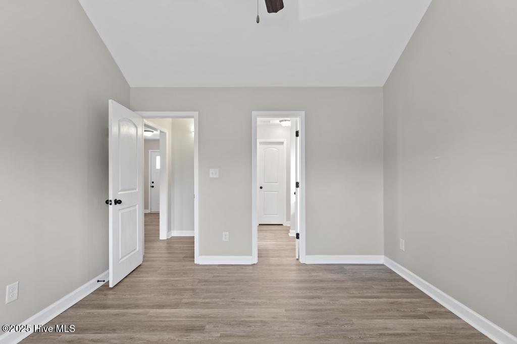 100539489 | Photo 14