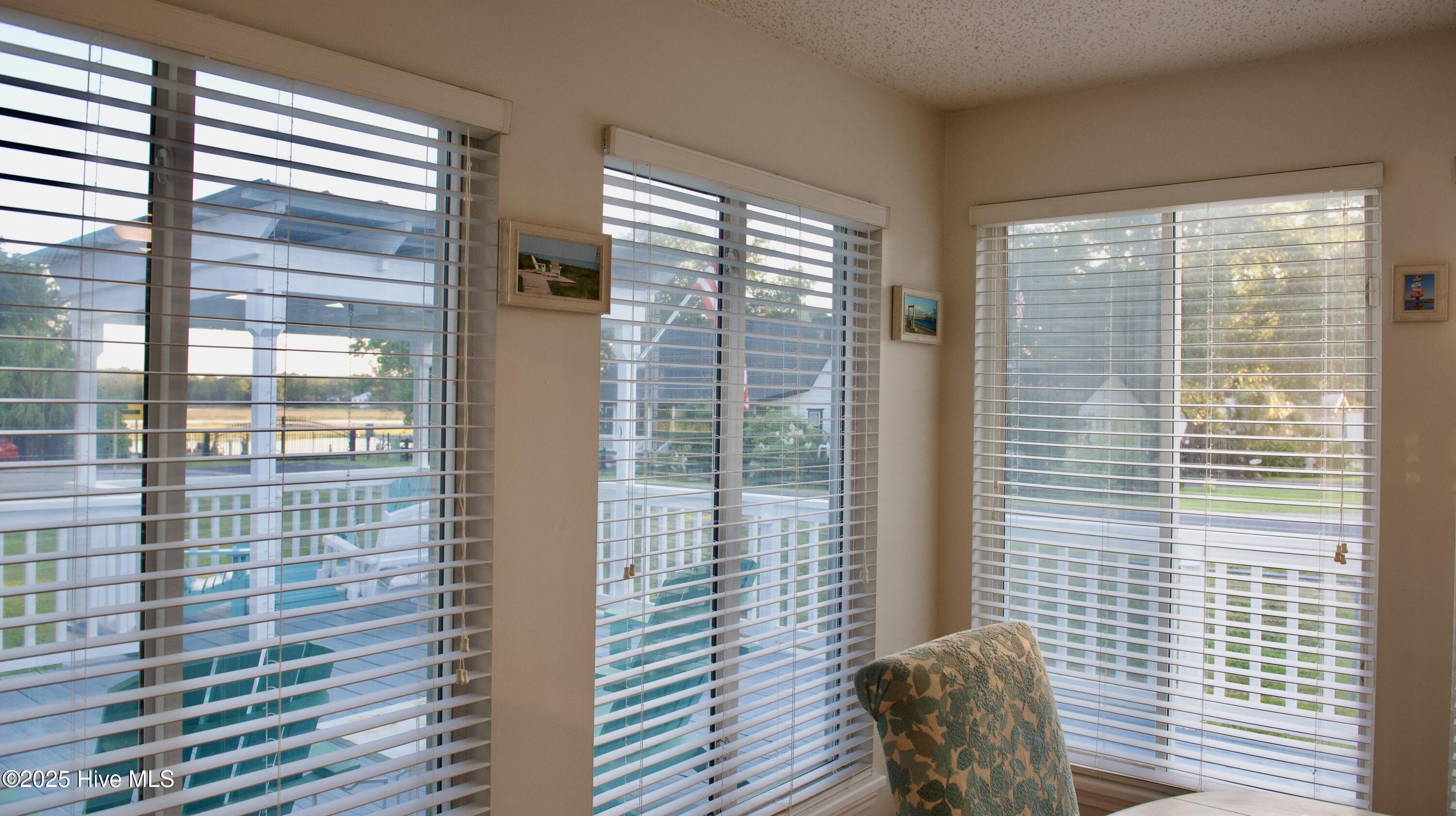 100539766 | Photo 19