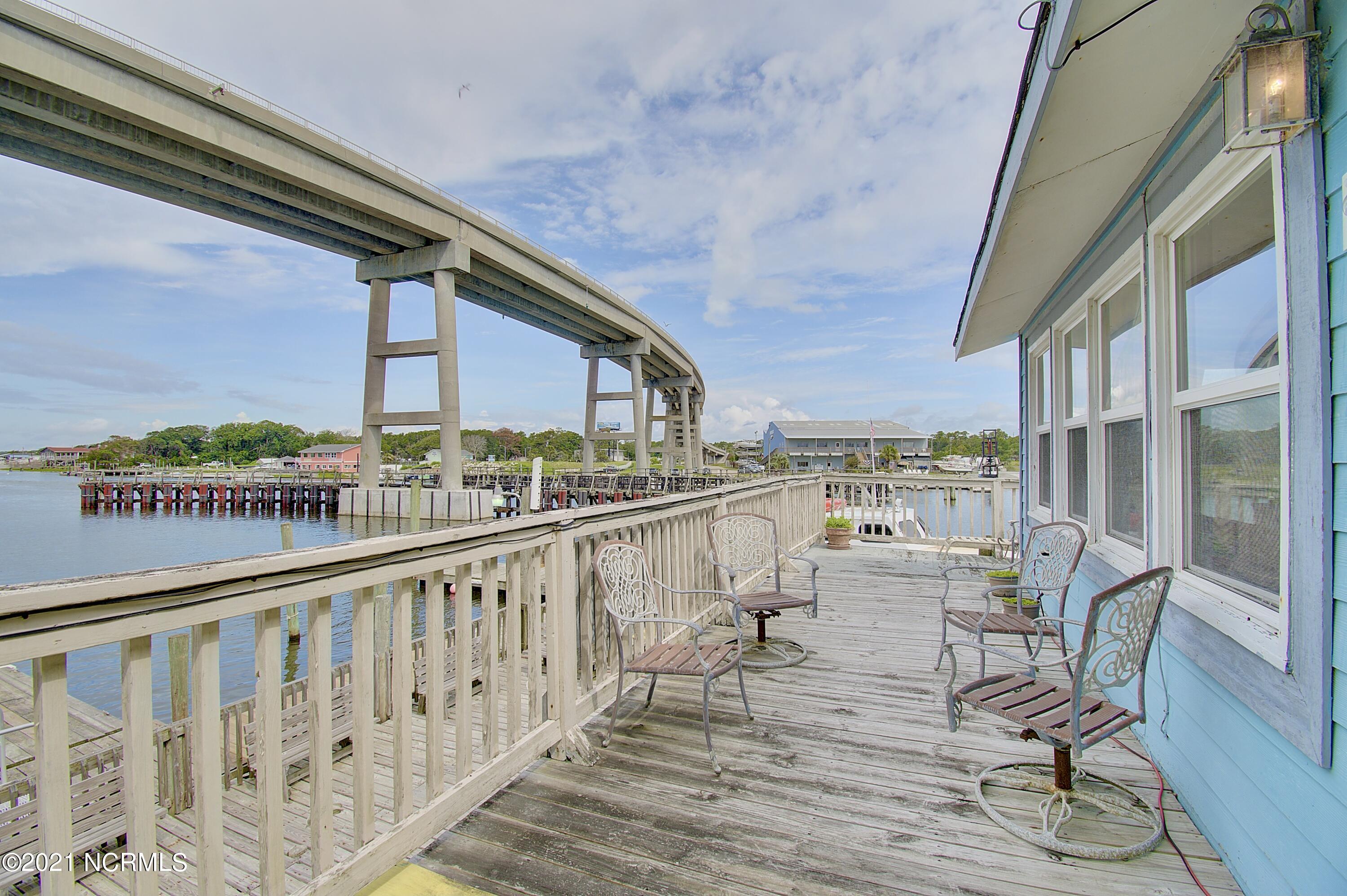 100502162 | Photo 89