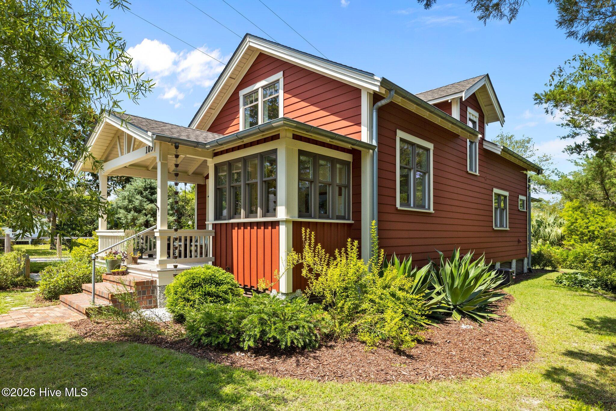 105 3rd Street,Beaufort