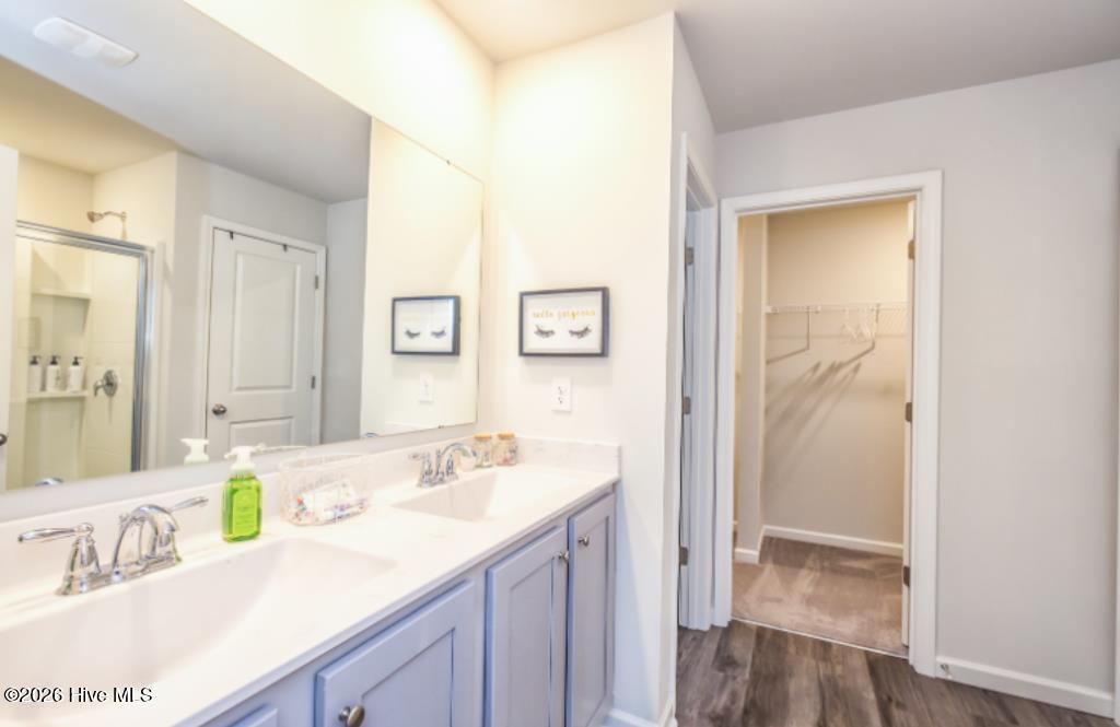 100559944 | Photo 16