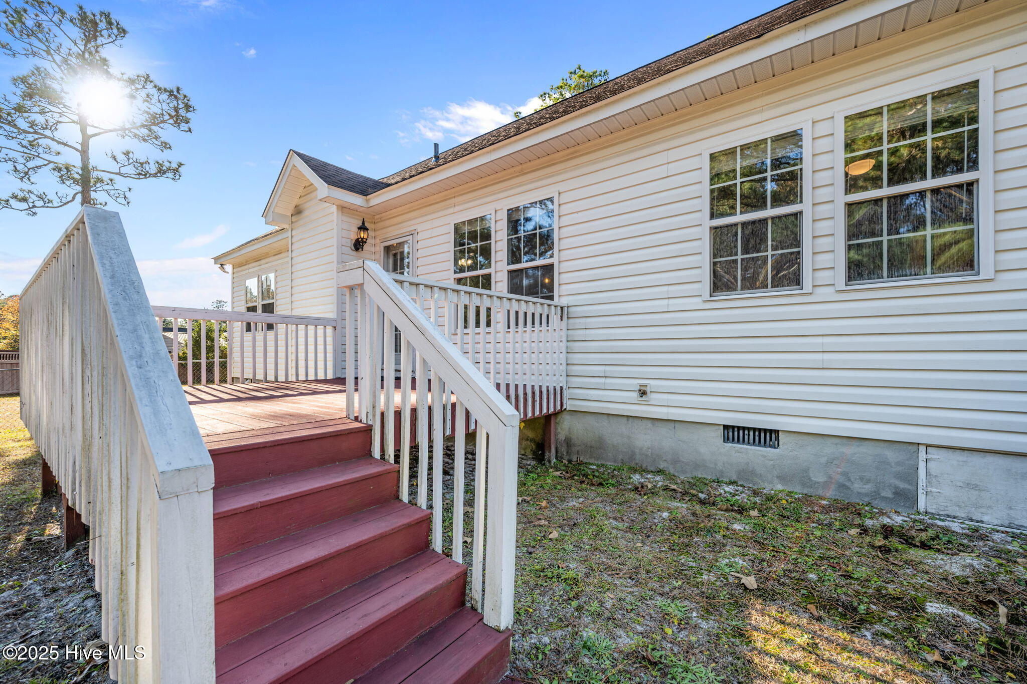 100542743 | Photo 42