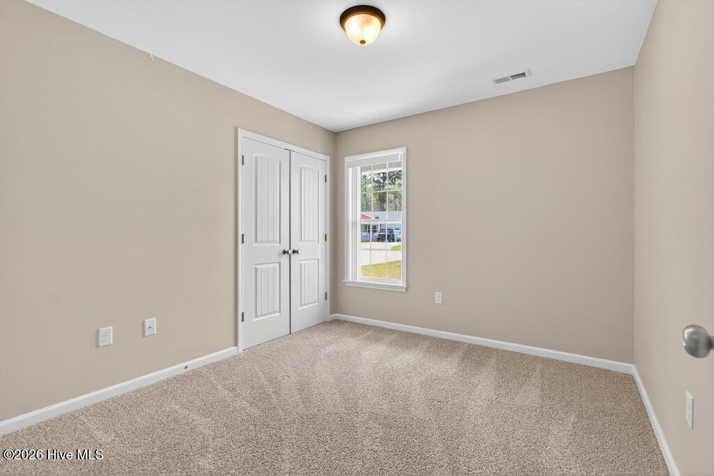 100562347 | Photo 12