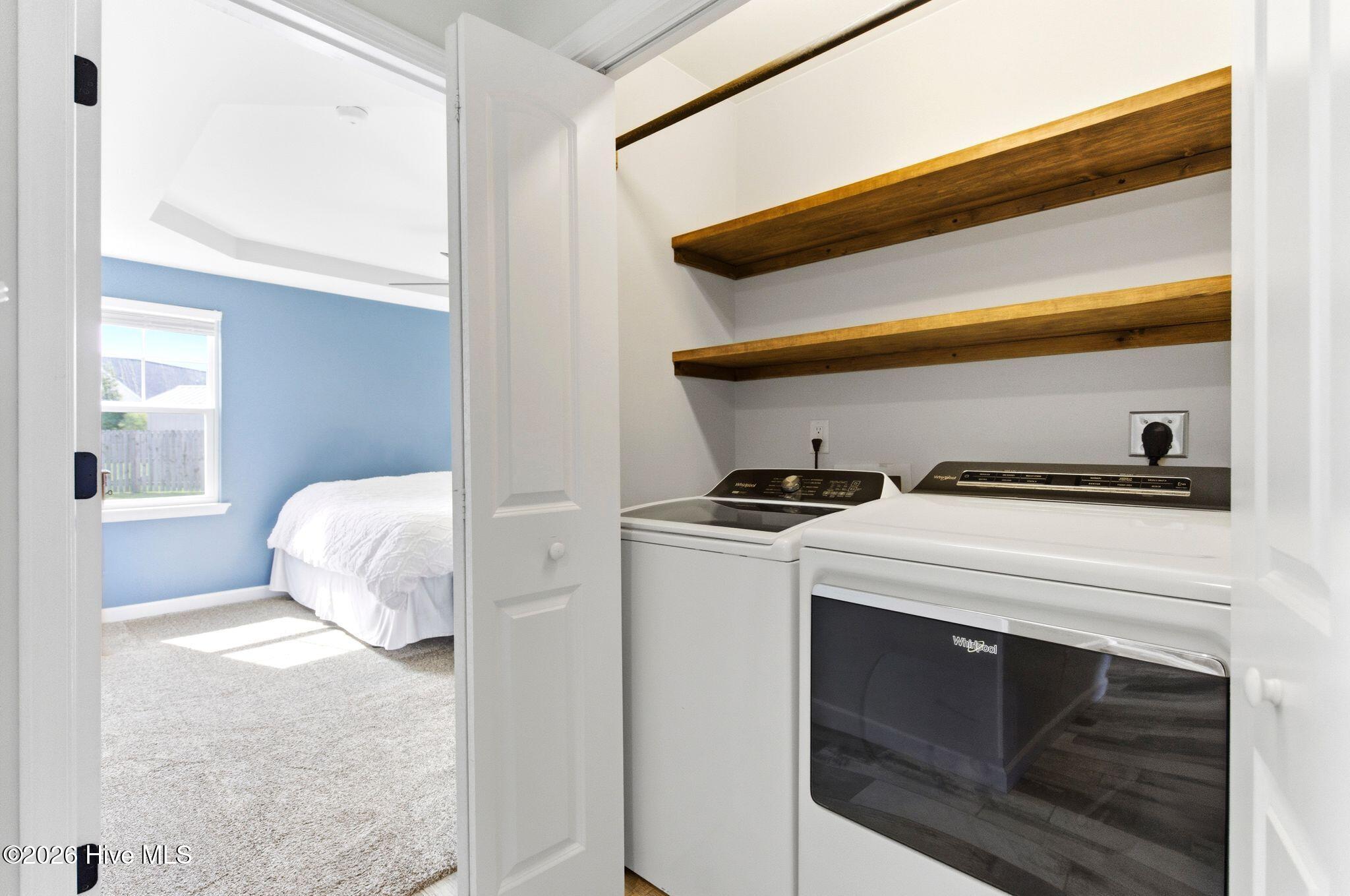 100568951 | Photo 23