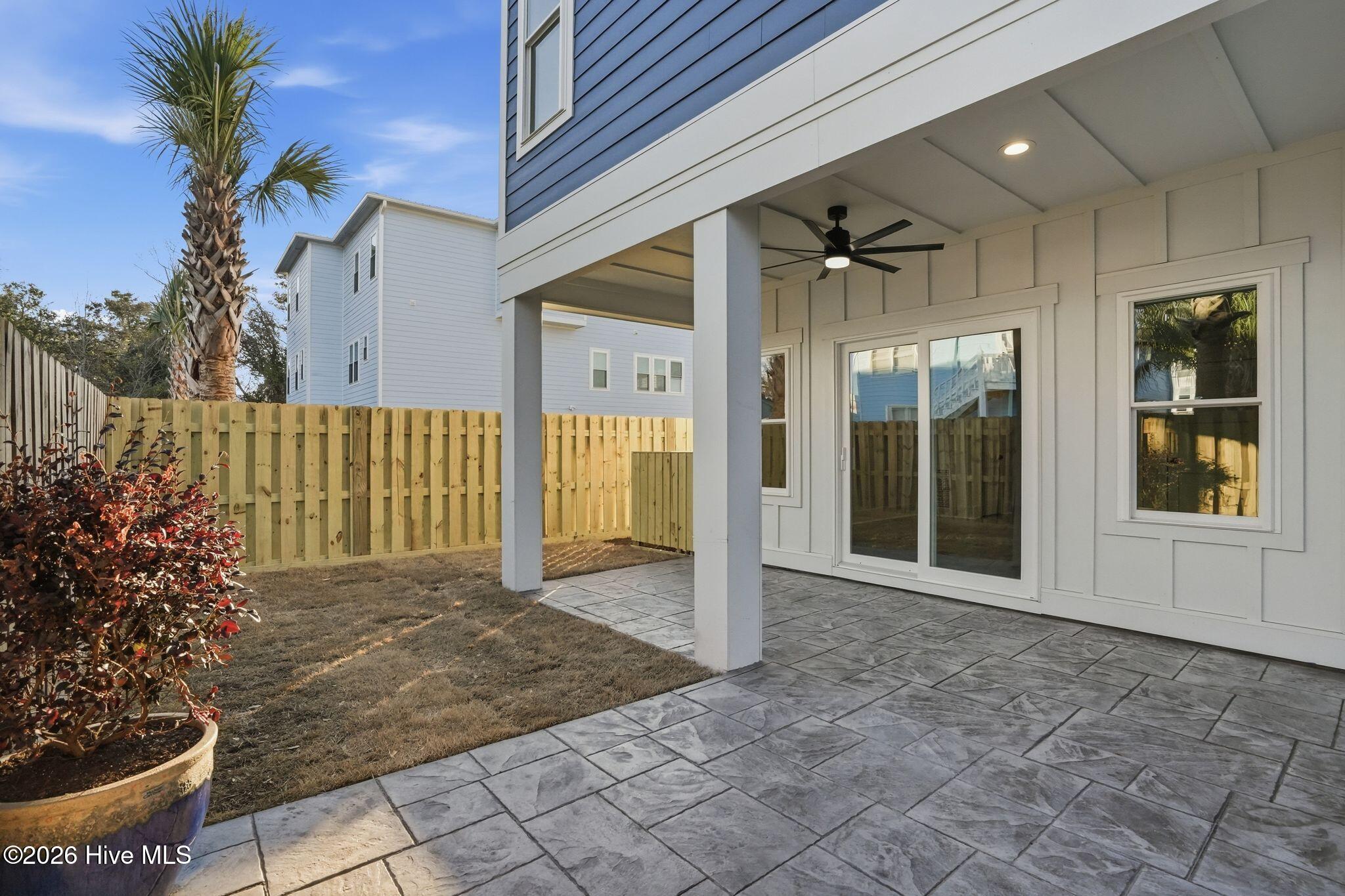 100554996 | Photo 82