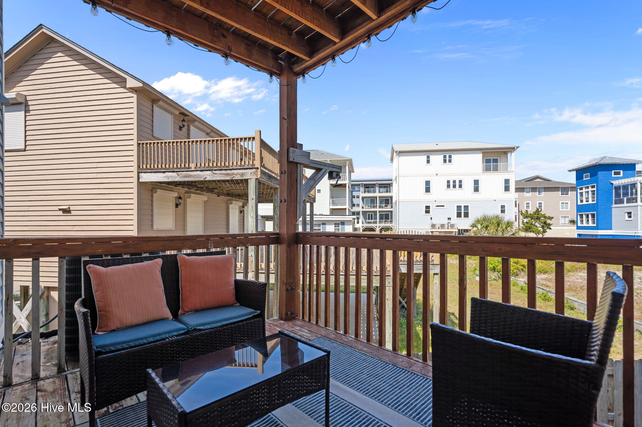 100566961 | Photo 29