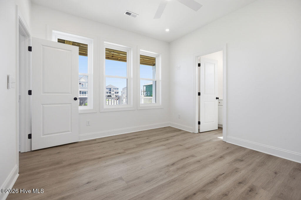 1 Bottlenose Boulevard,North Topsail Beach