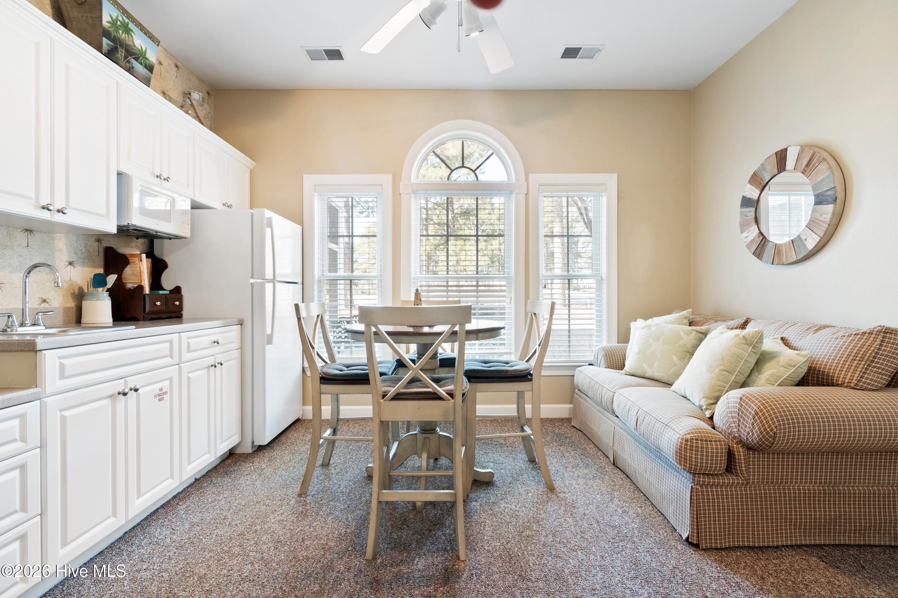 100548504 | Photo 17