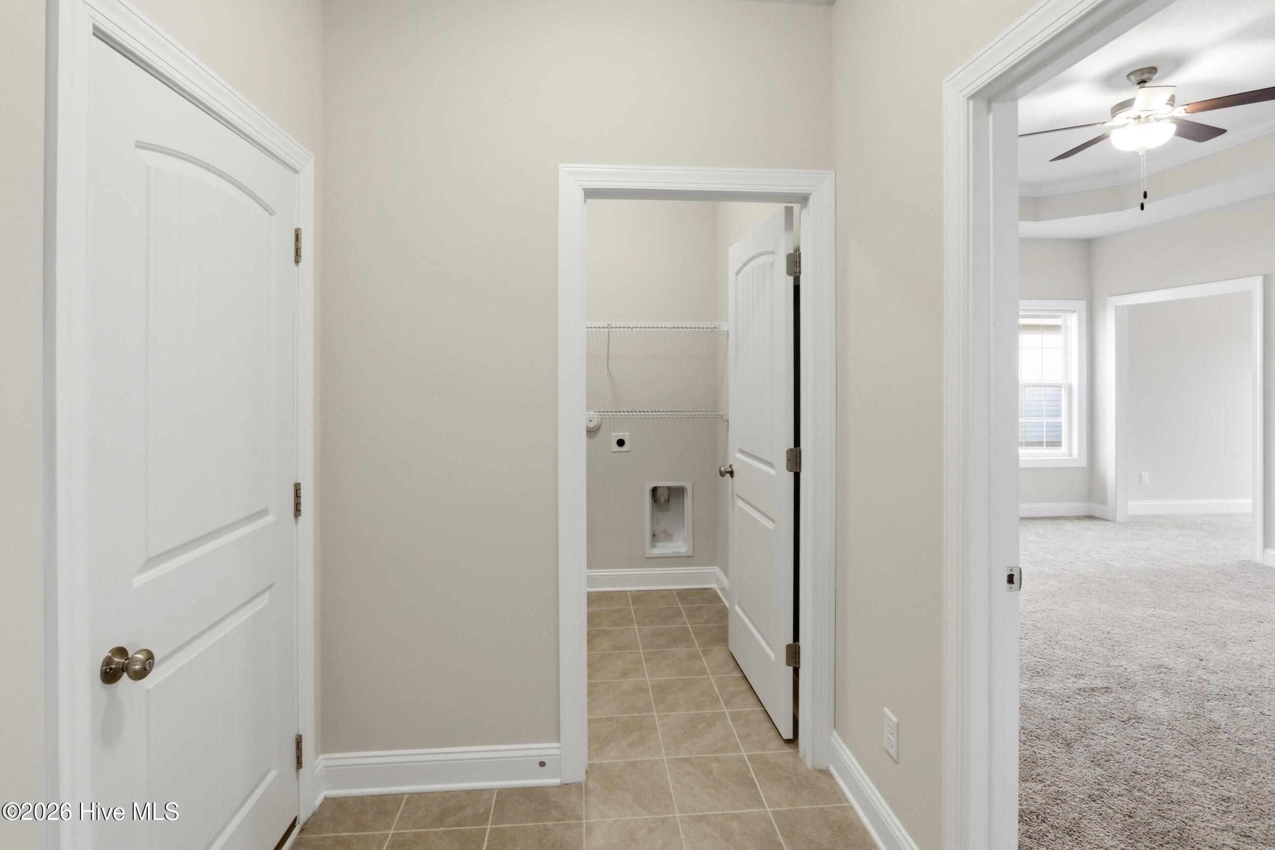 100562306 | Photo 24