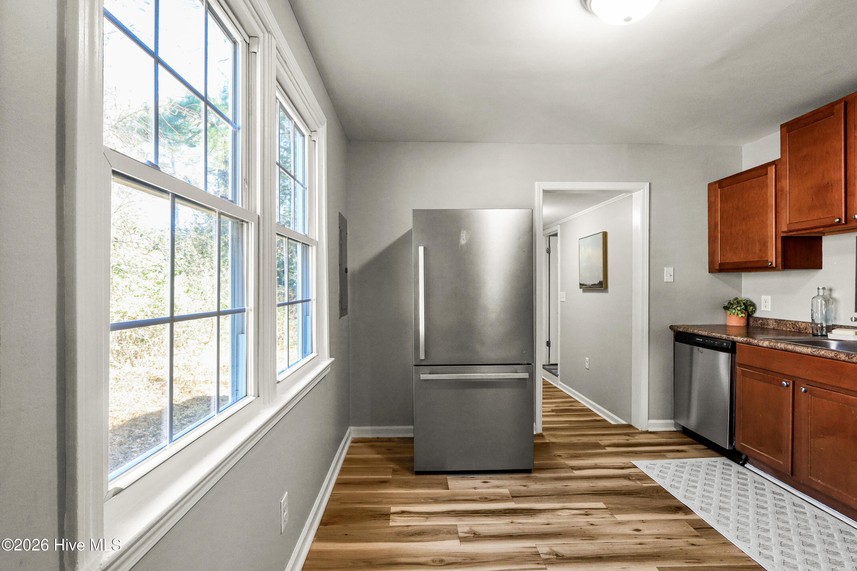 100556489 | Photo 14