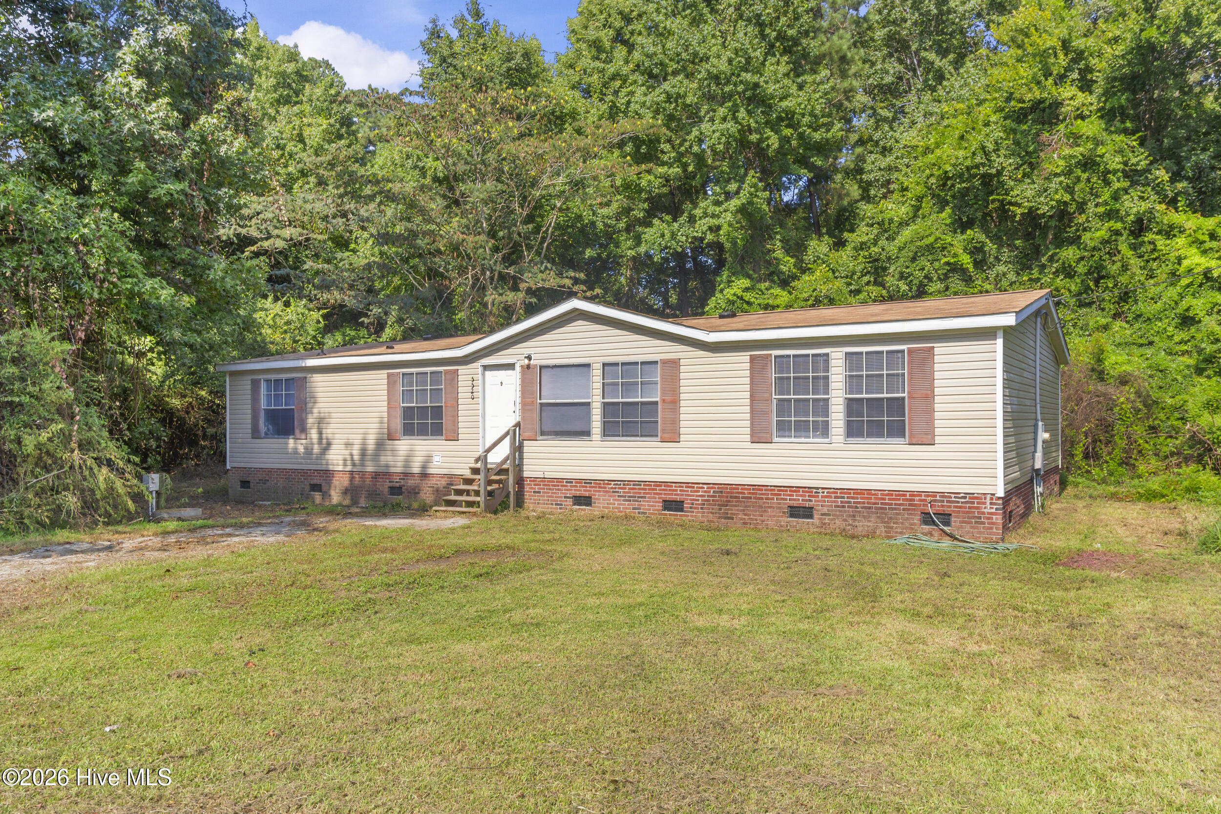 5520 County Line Road,New Bern