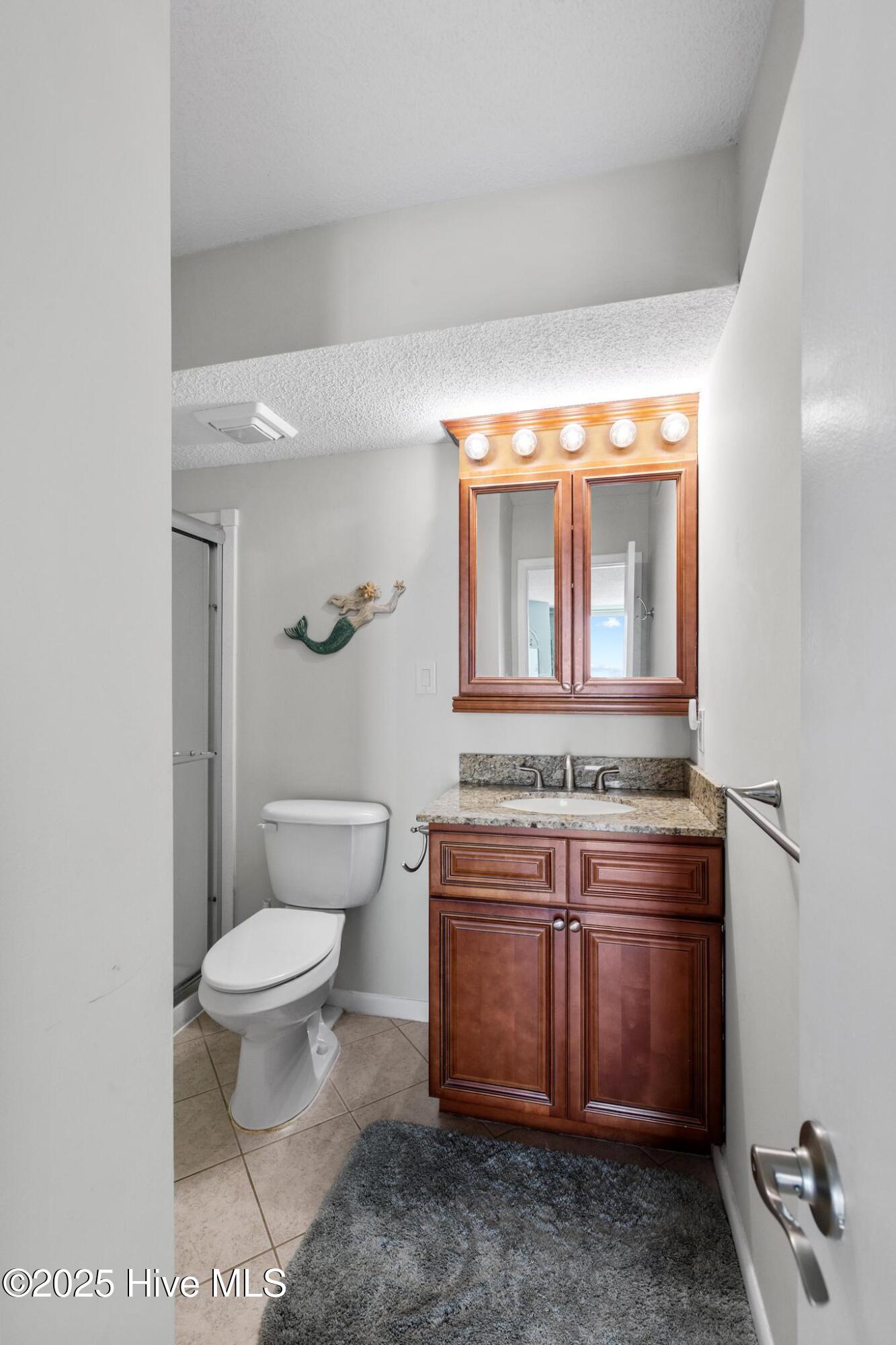 100515705 | Photo 18