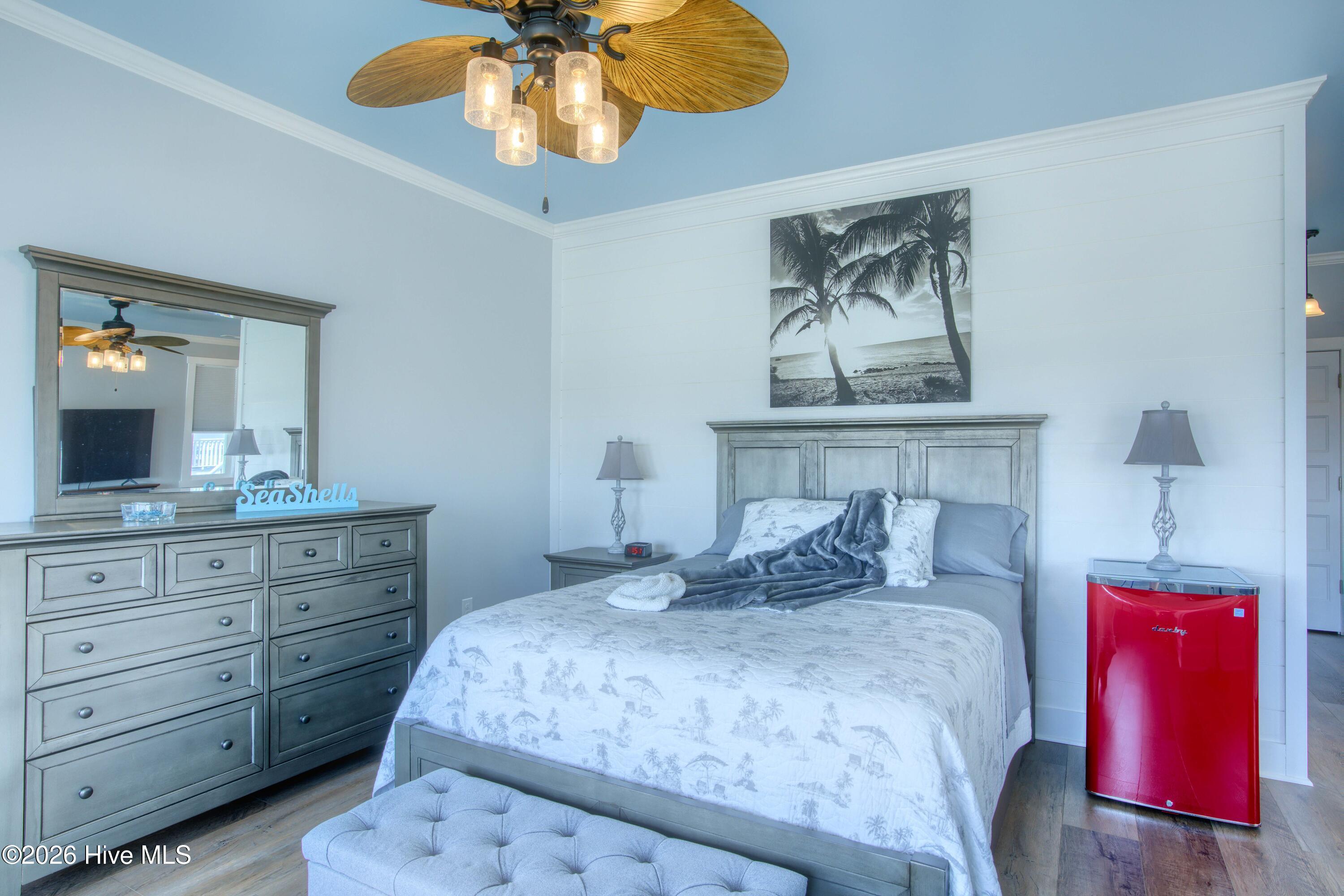 100559863 | Photo 22