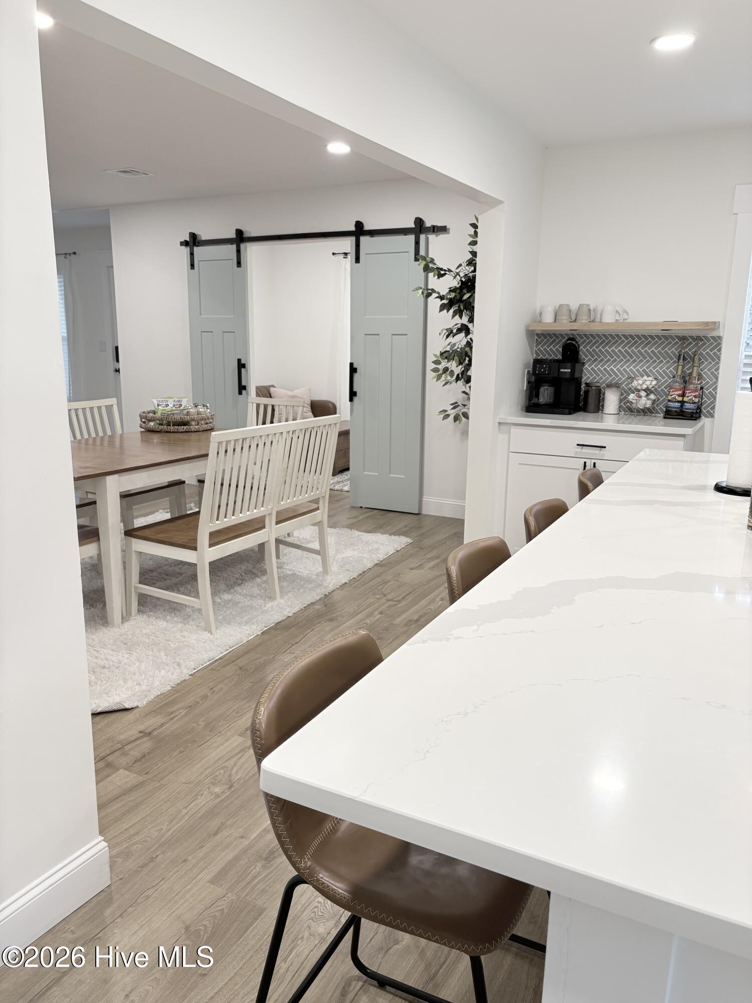 100559102 | Photo 20