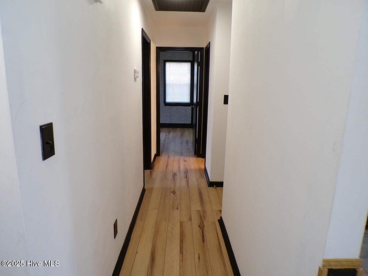 100523596 | Photo 28