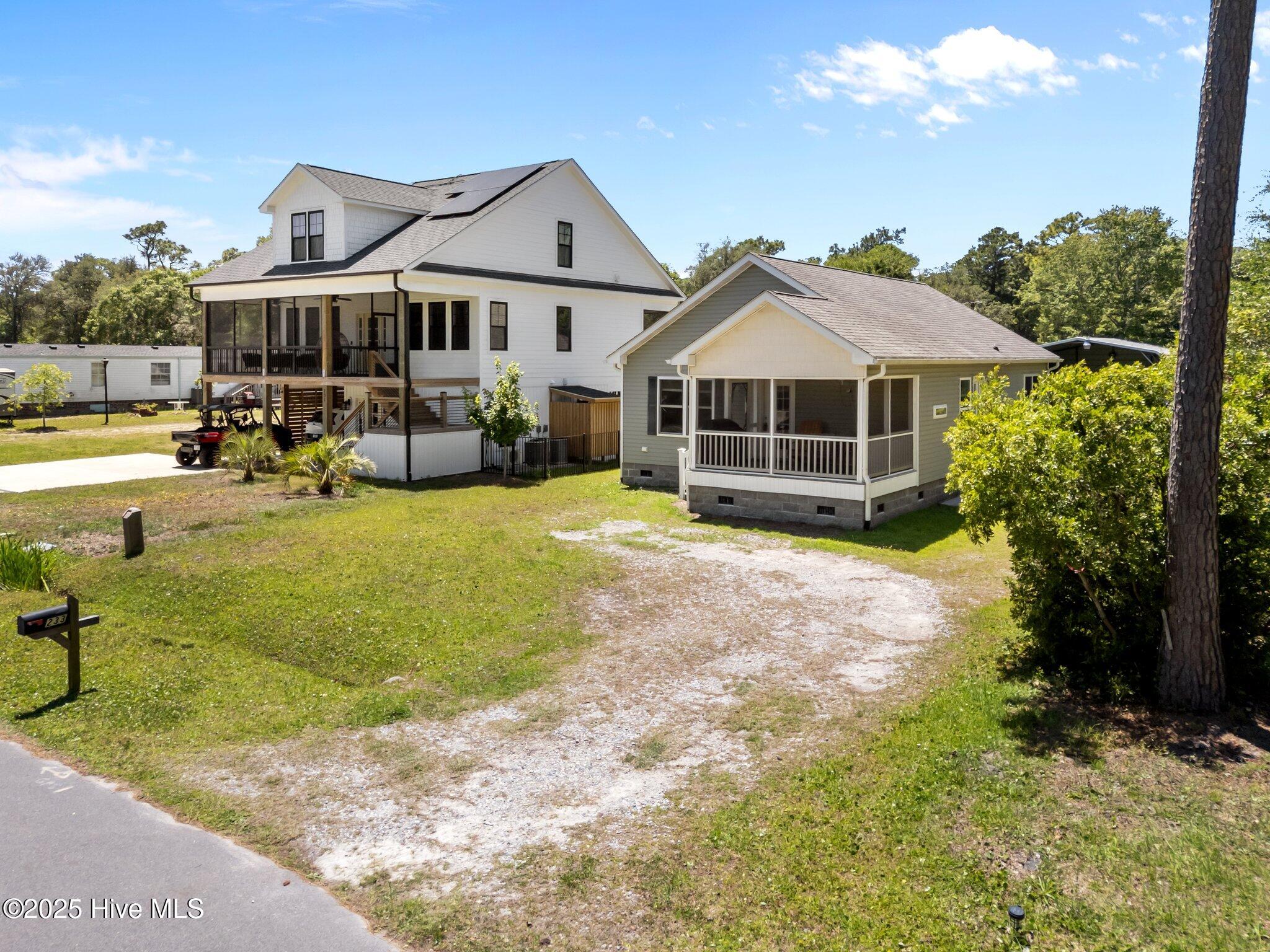 100509442 | Photo 44