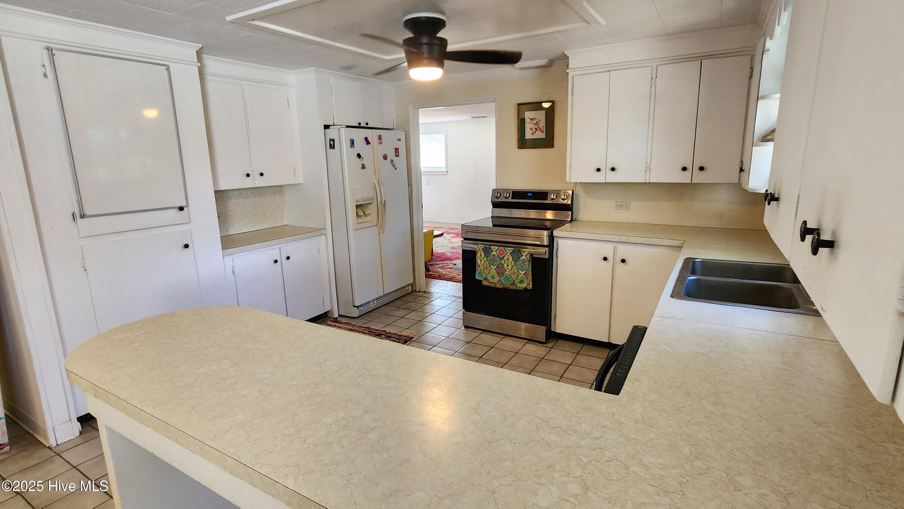 Homes for sale in Beaufort, NC | 134 Straits Point Rd, Beaufort, NC 28516 | MLS# 100539646