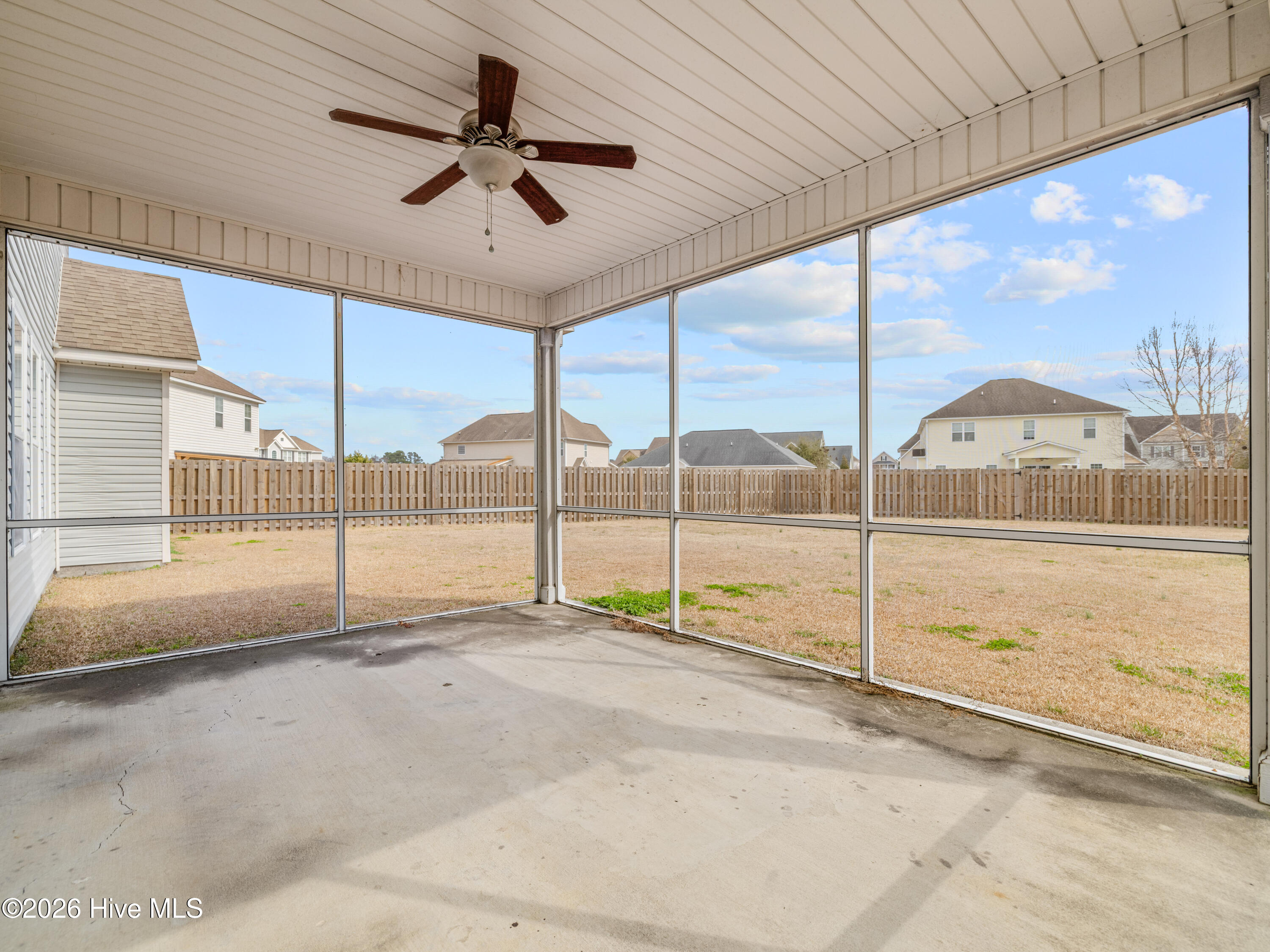 100556150 | Photo 69