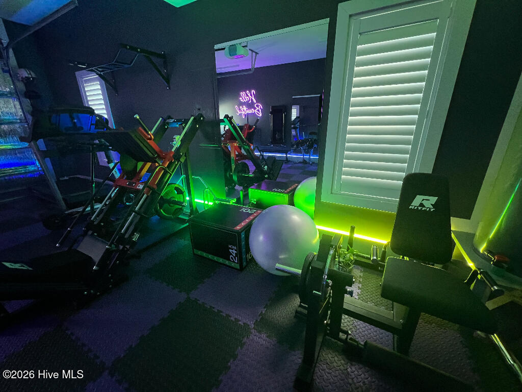 100509824 | Photo 37