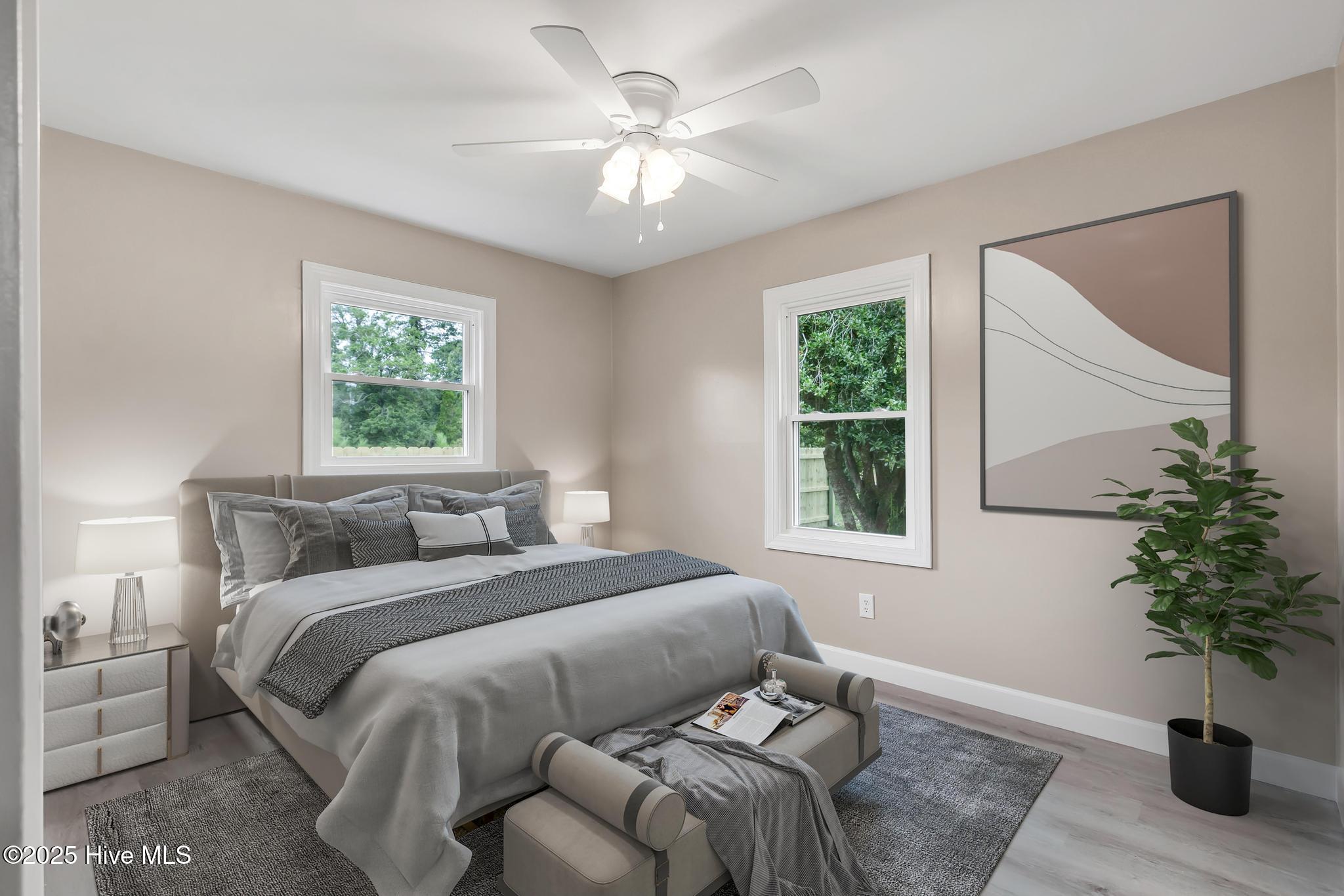 100535695 | Photo 16