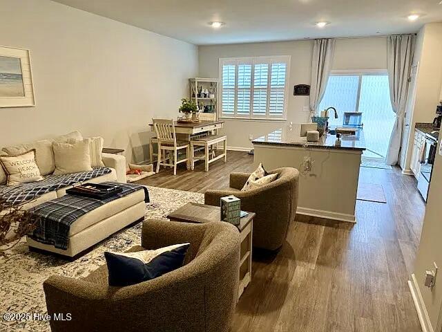 100546543 | Photo 14