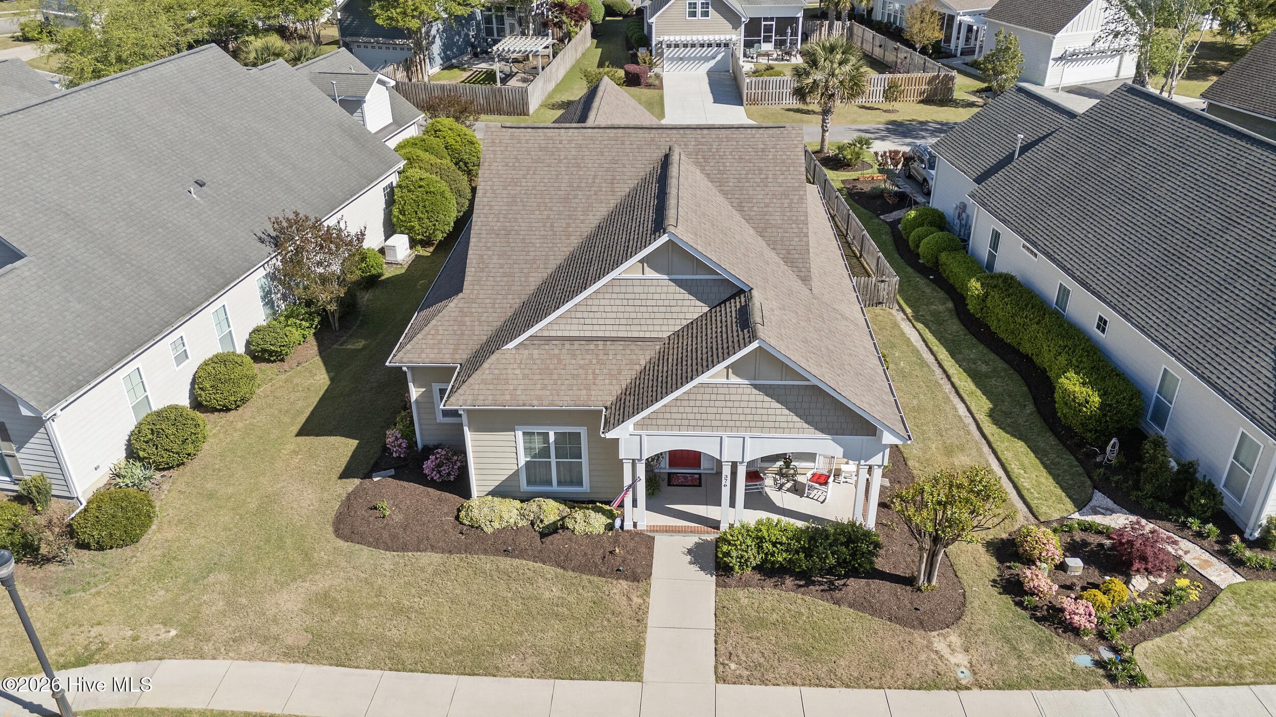 100567413 | Photo 31