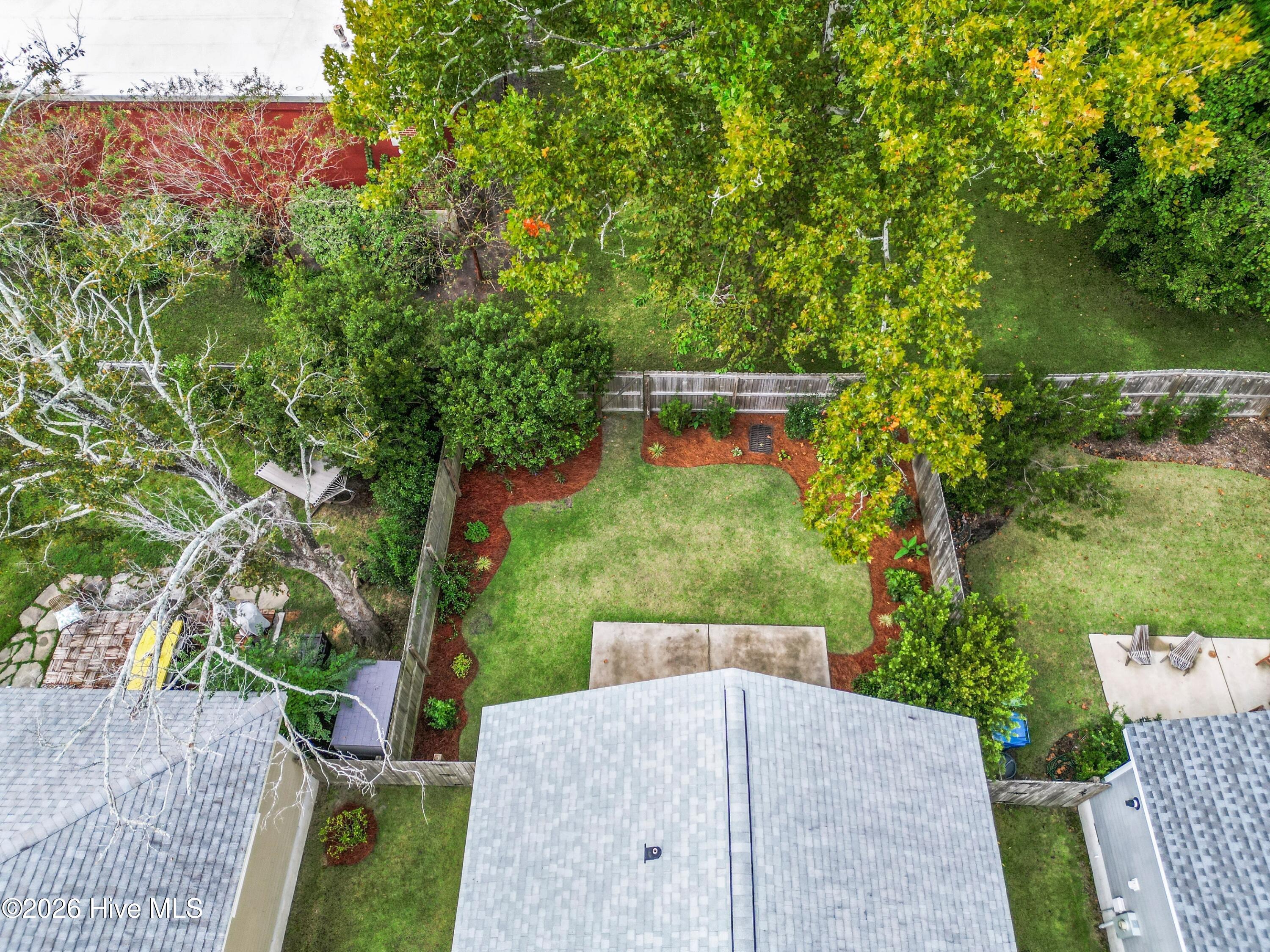 100559933 | Photo 21