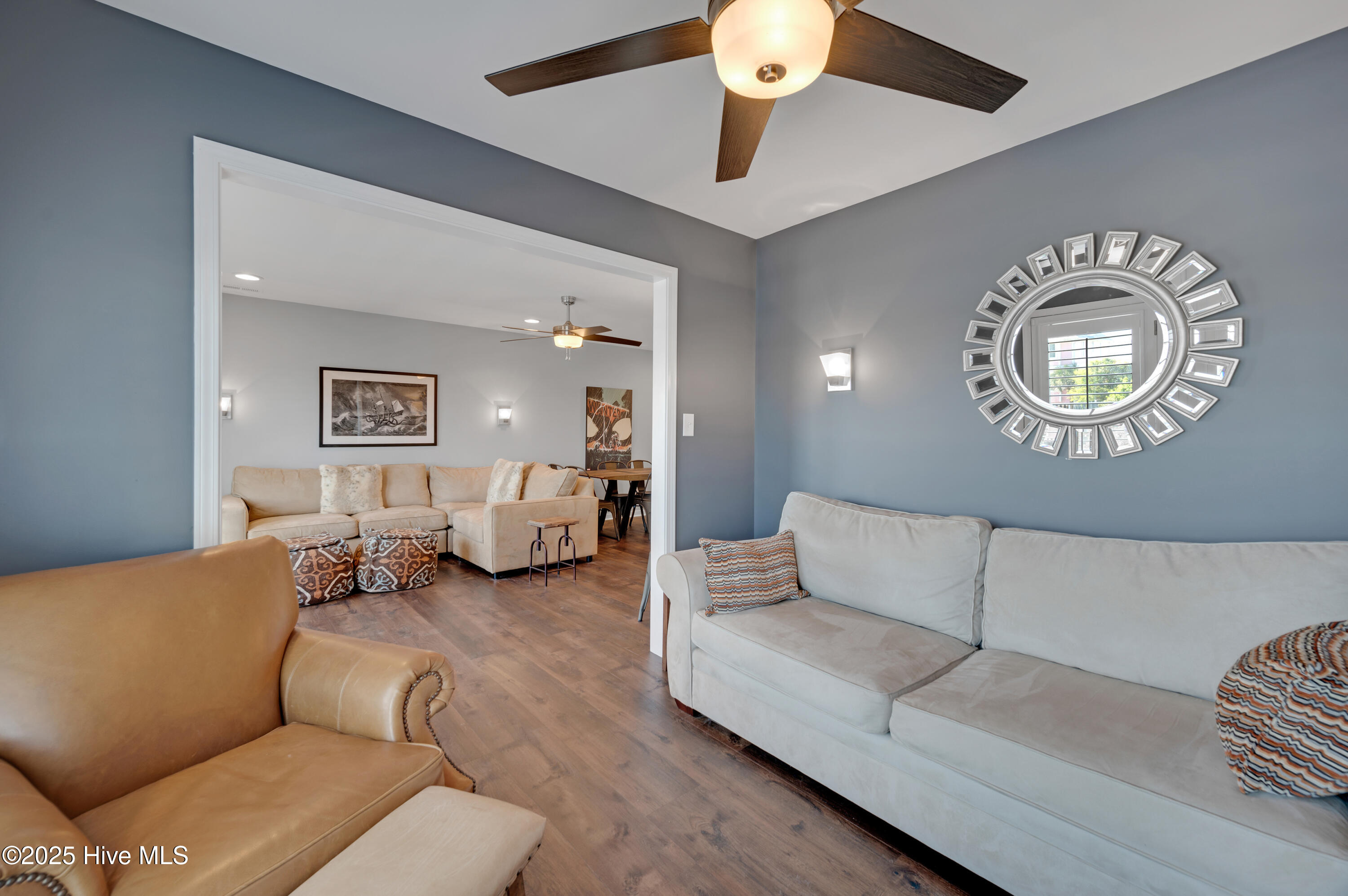 100498545 | Photo 32