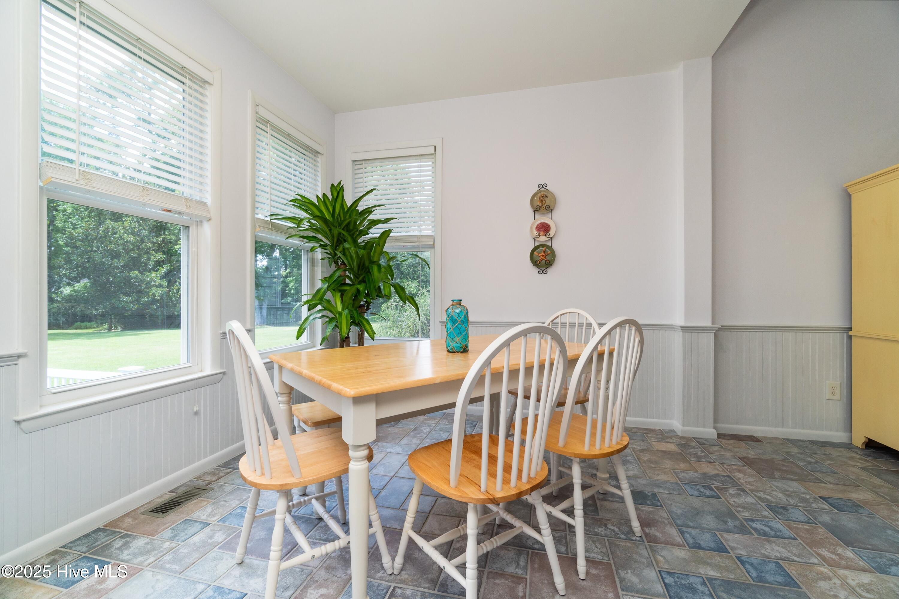 505 Ragan Road,Oriental