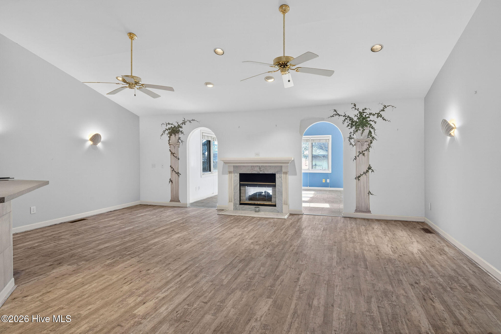 126 Mount Vernon Drive, Wilmington, NC 28403 – photo 4: 126MtVernonDrive-18