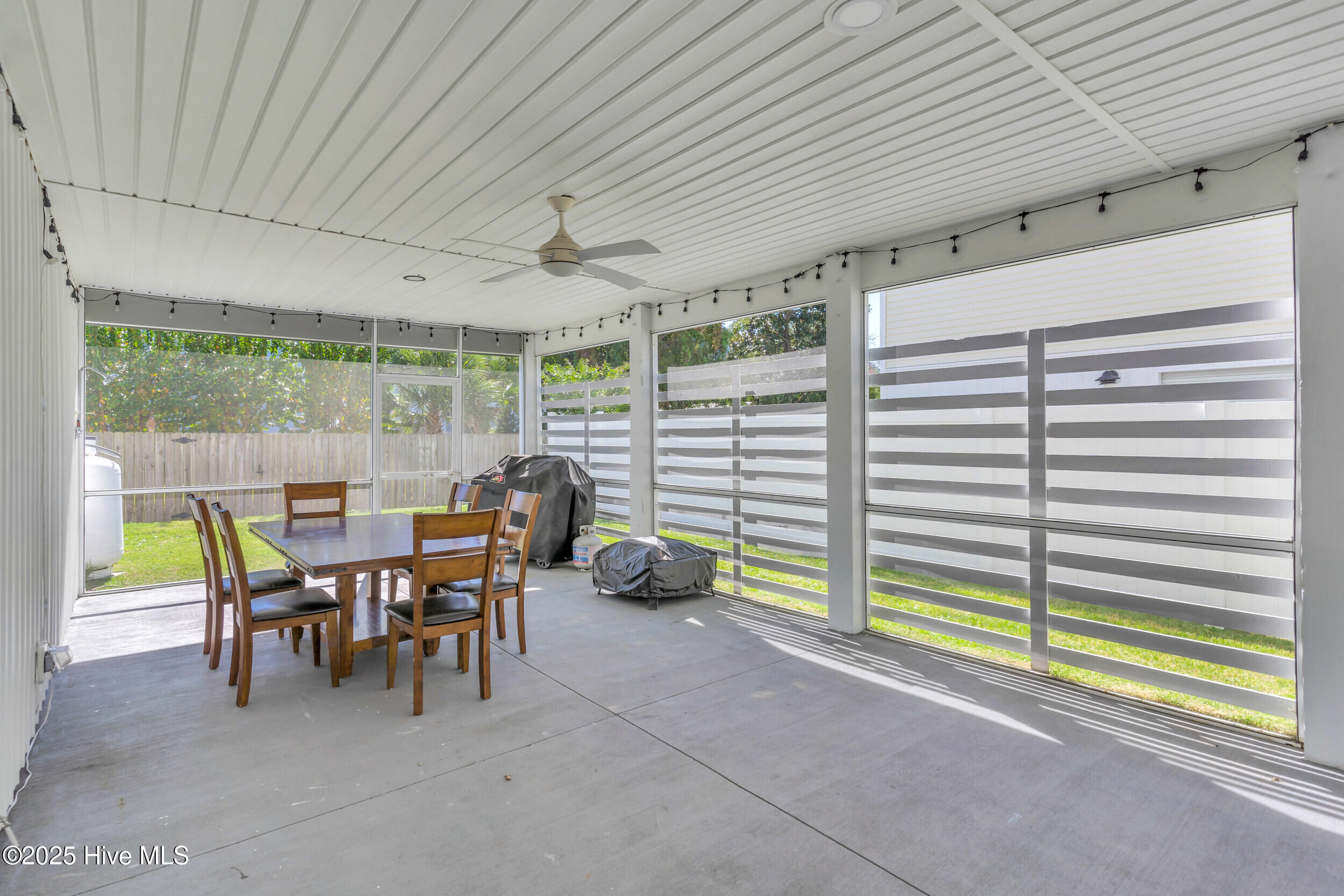 405 Ivy Lane, Carolina Beach, NC, 28428