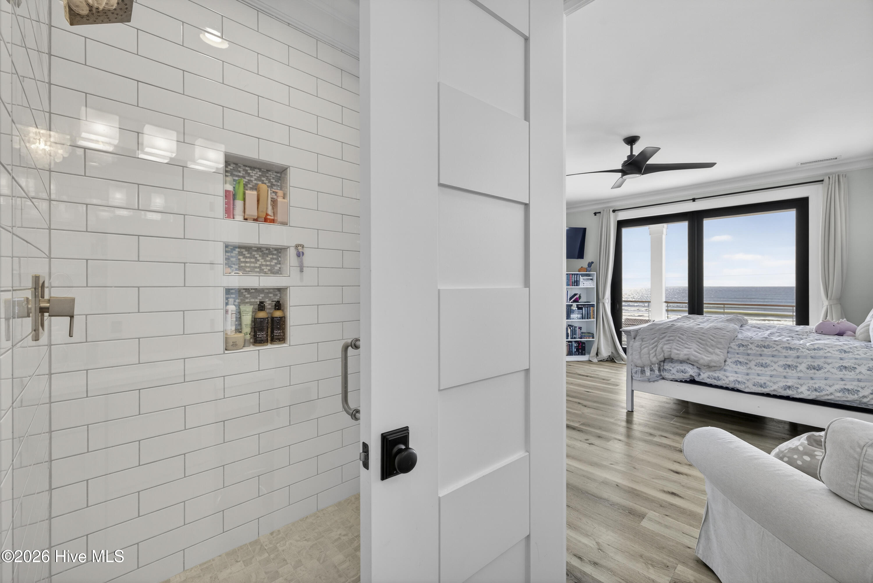 1423 N Shore Drive, Surf City, NC, 28445