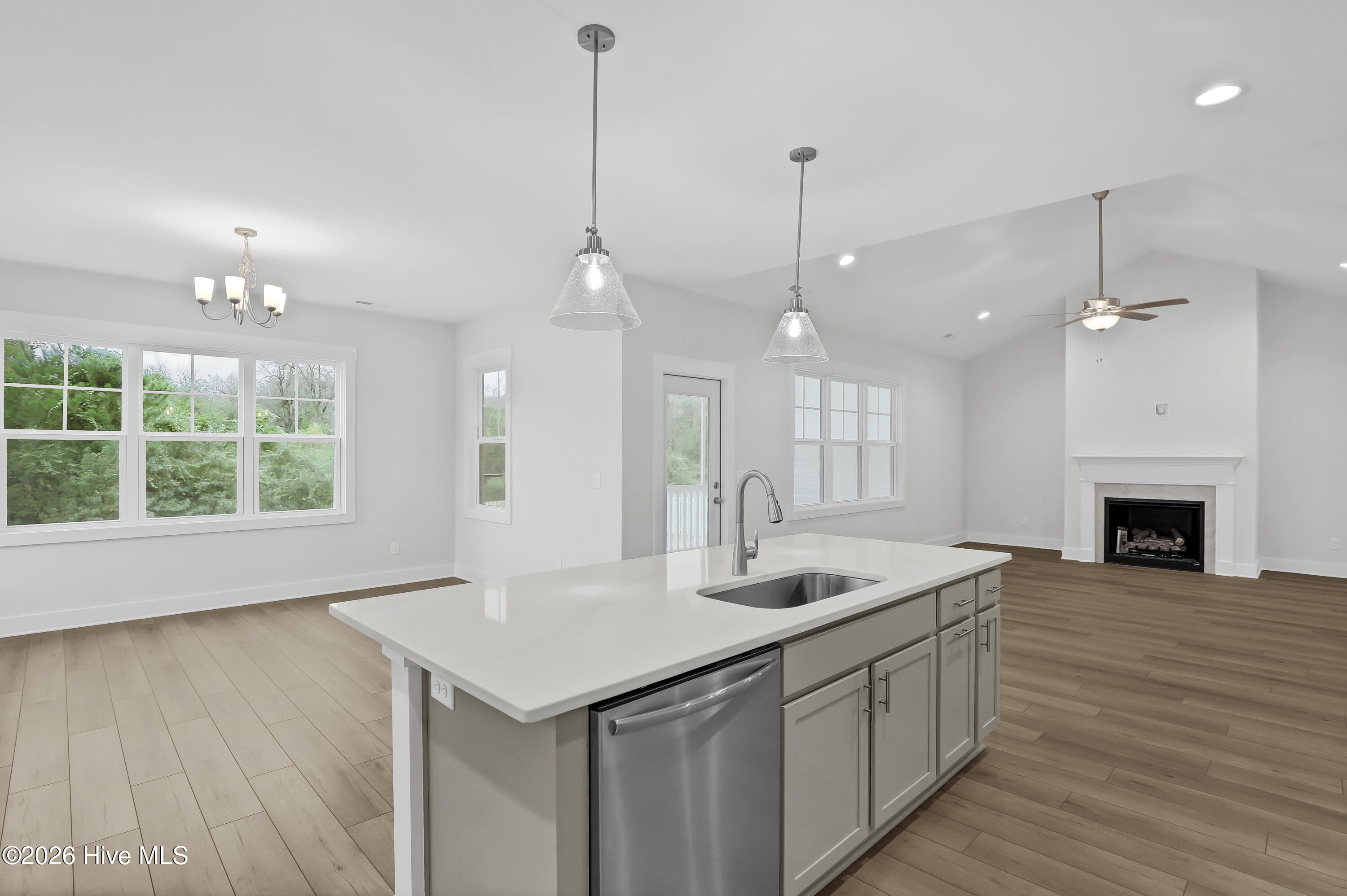Photo 3 of Single family home for sale at 466 Bellows Ln, Rocky Point, NC 28457 | MLS# 100562652 | Listing updated on 2026-10-08
