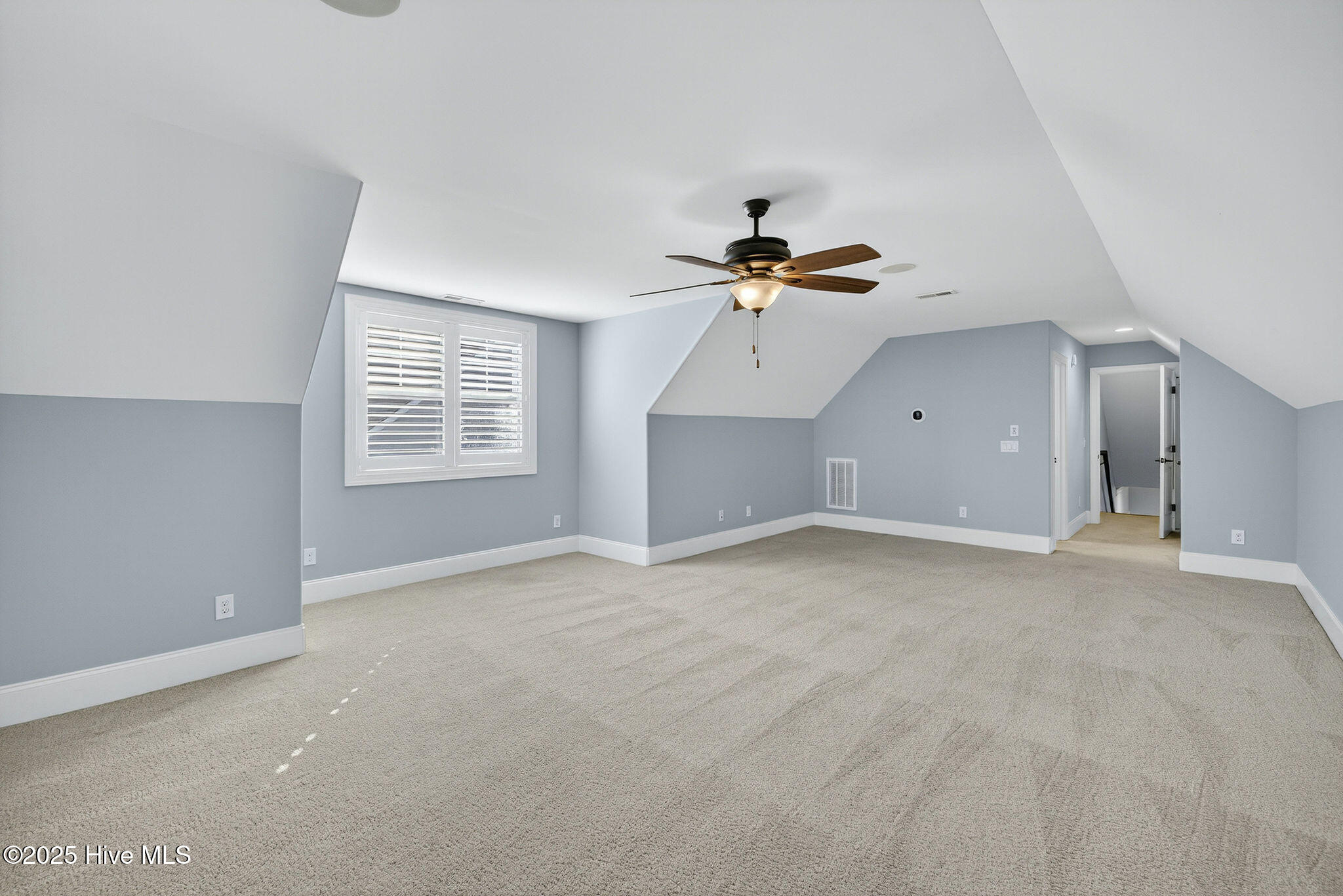 100512498 | Photo 52