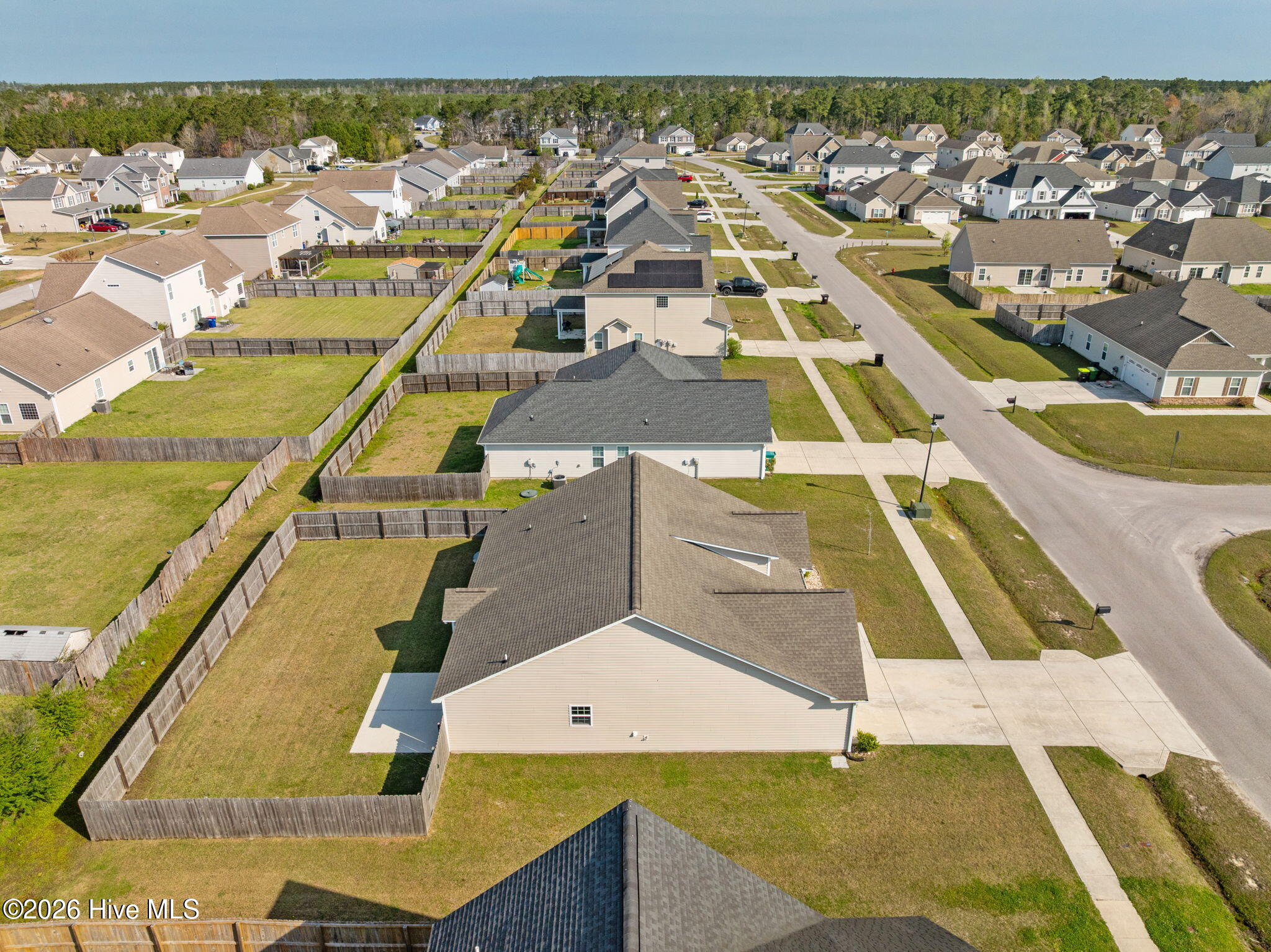 100564083 | Photo 28