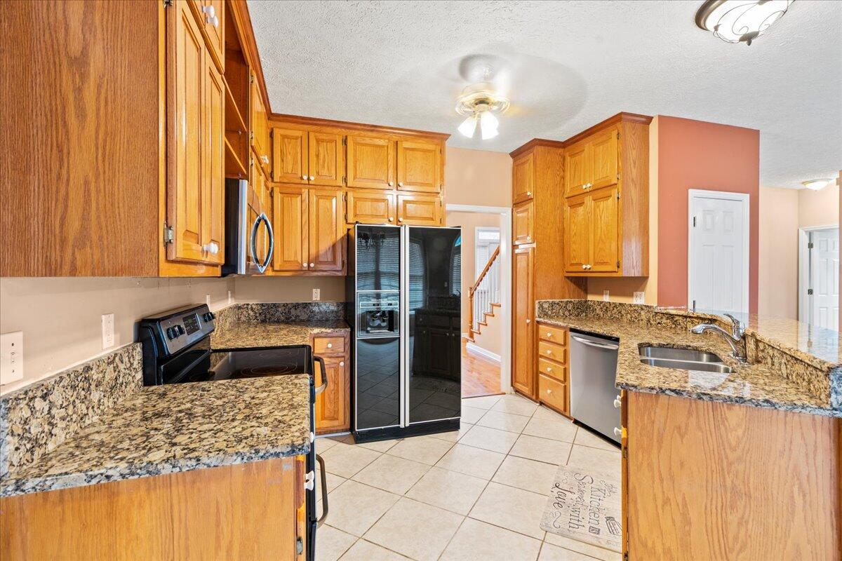 10-Kitchen