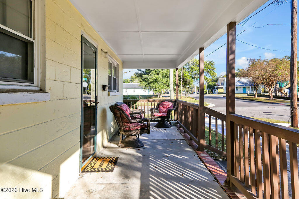 100534500 | Photo 48