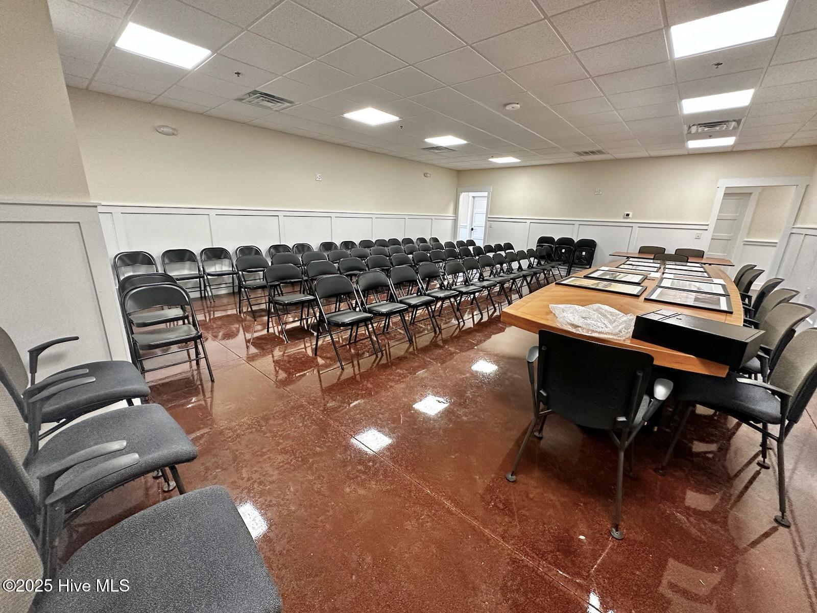 100553542 | Photo 10