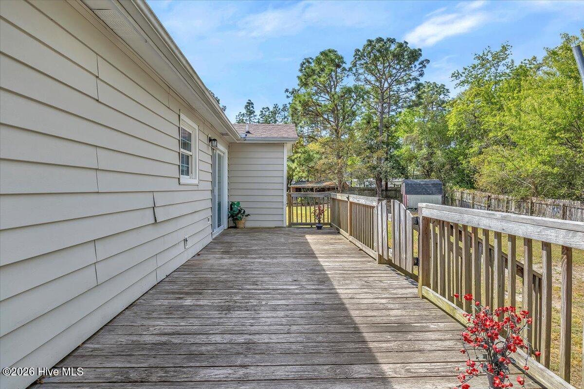 100566247 | Photo 39