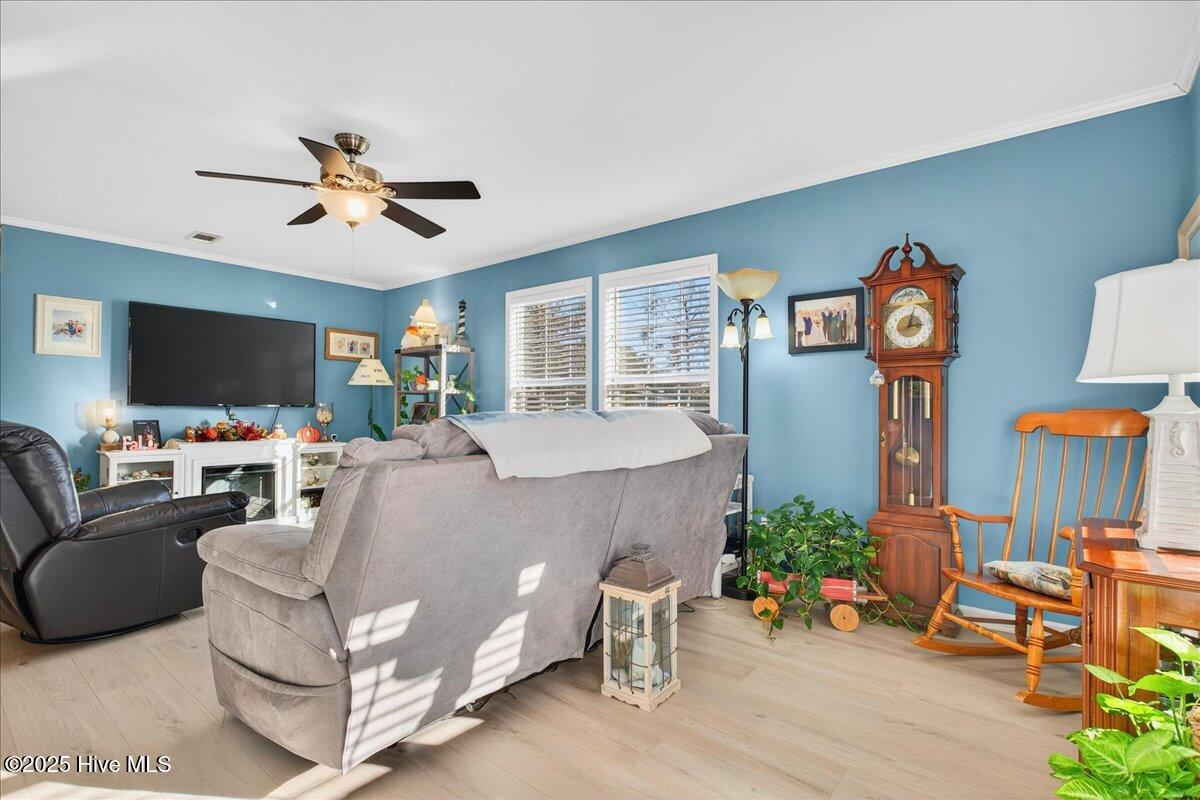 Homes for sale in Ocean Isle Beach, NC | 1617 Gate 1 Dr Sw, Ocean Isle Beach, NC 28469 | MLS# 100540840