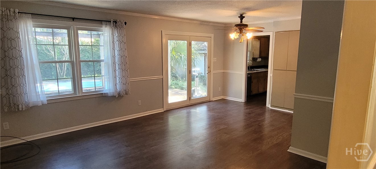 Photo 3 of Single family home for sale at 223 Sea Is Dr, Savannah, GA 31410 | MLS# SA367274 | Listing updated on 2026-10-29