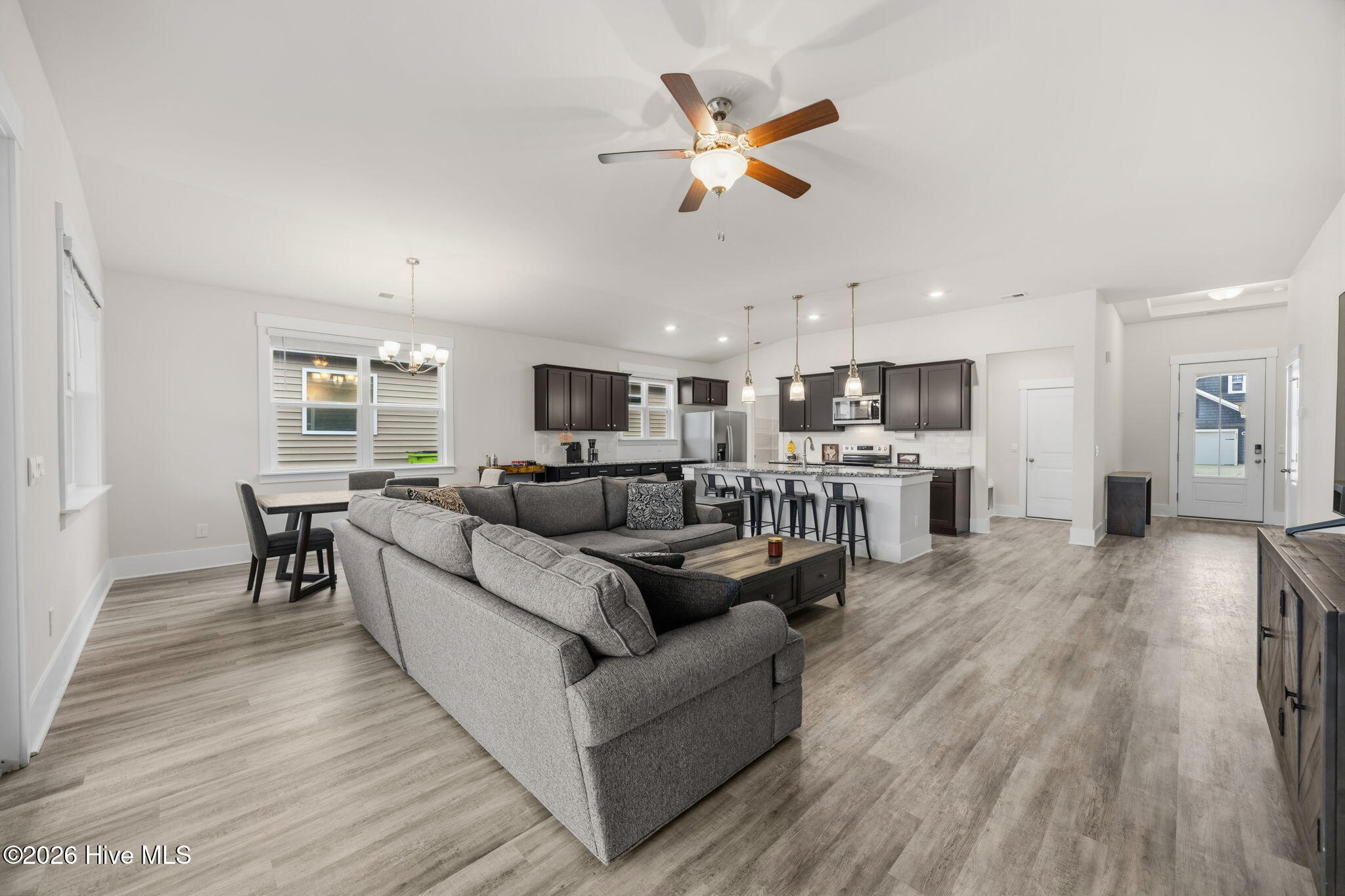 429 Edgewater Way, Surf City, NC, 28445